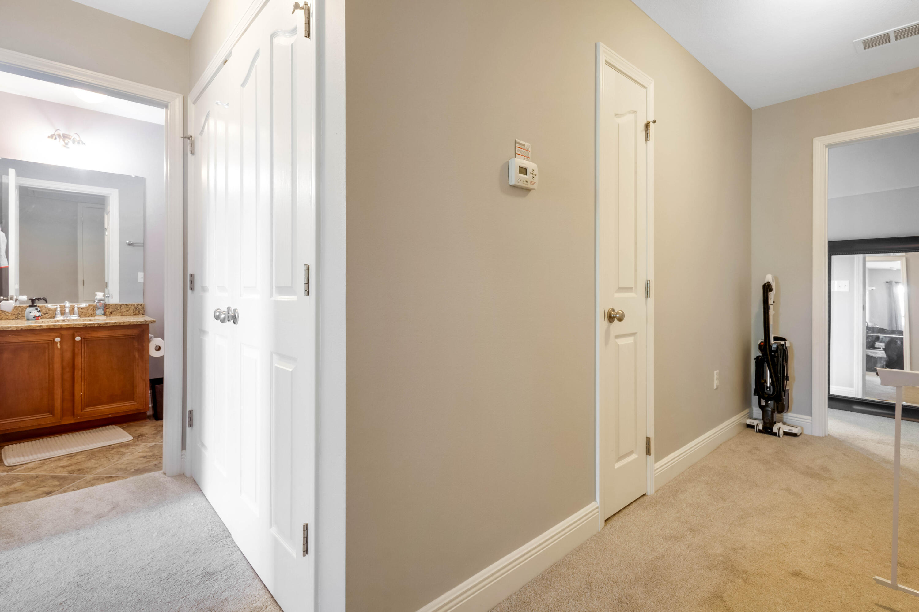 RESERVE POINTE - Residential