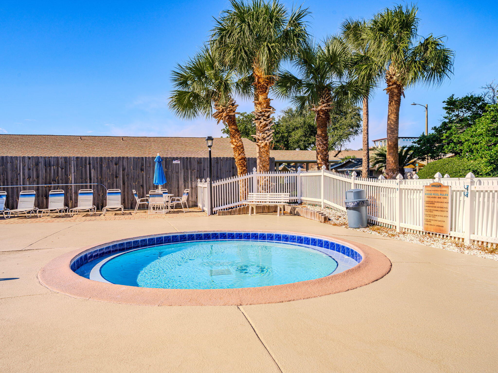 SEASCAPE CONDO GARDEN VILLA - Residential