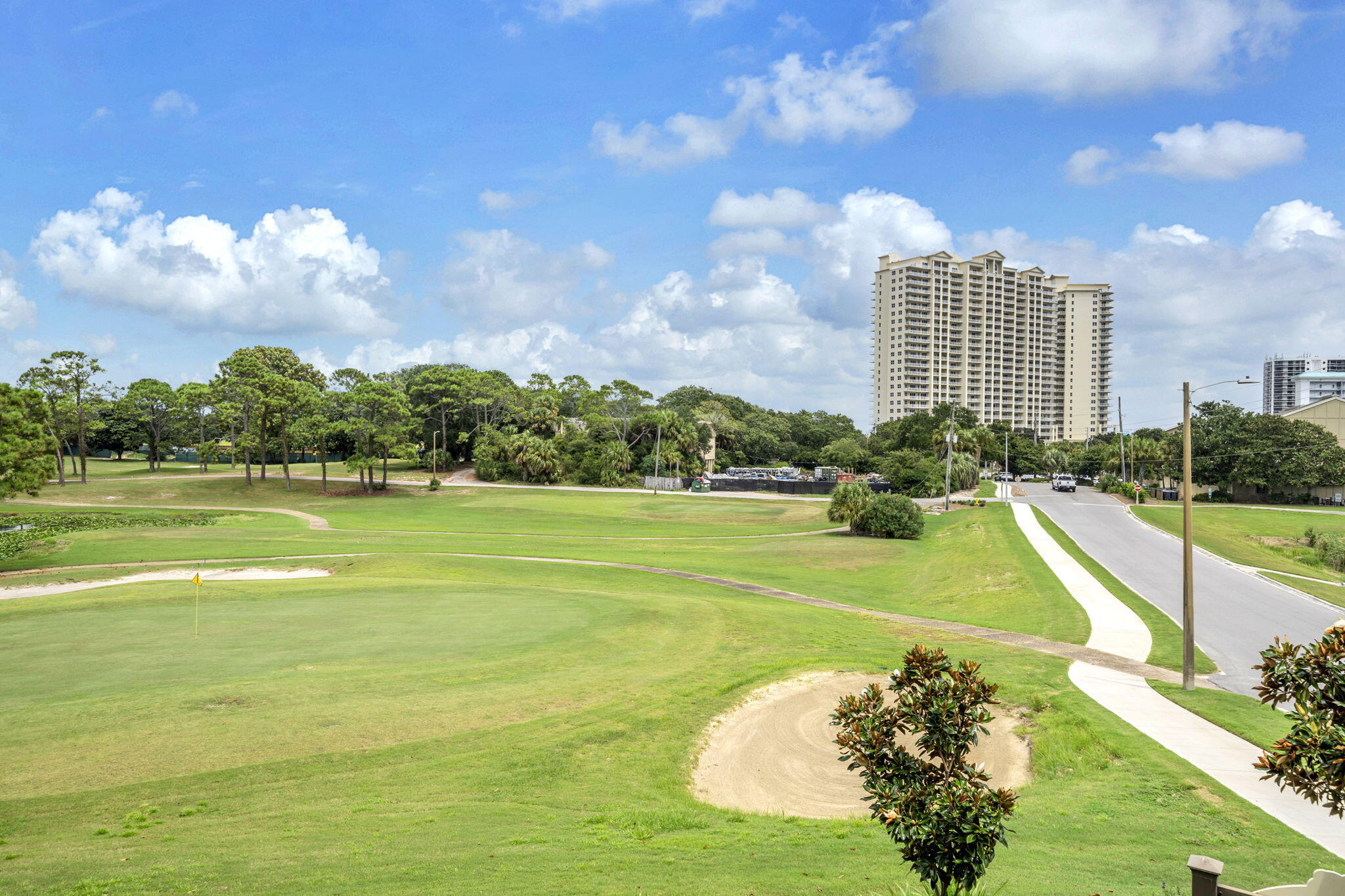 SEASCAPE CONDO GARDEN VILLA - Residential