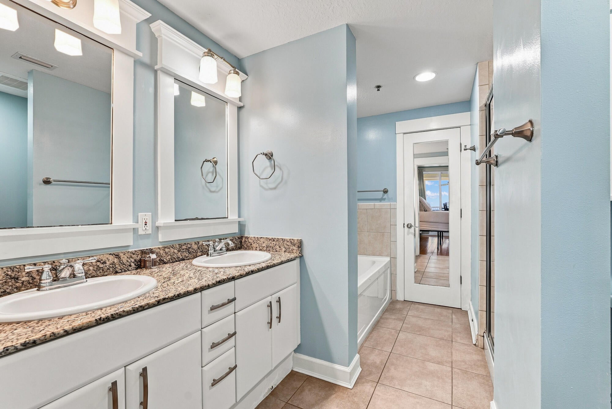 GRAND PANAMA BEACH RESORTS - Residential