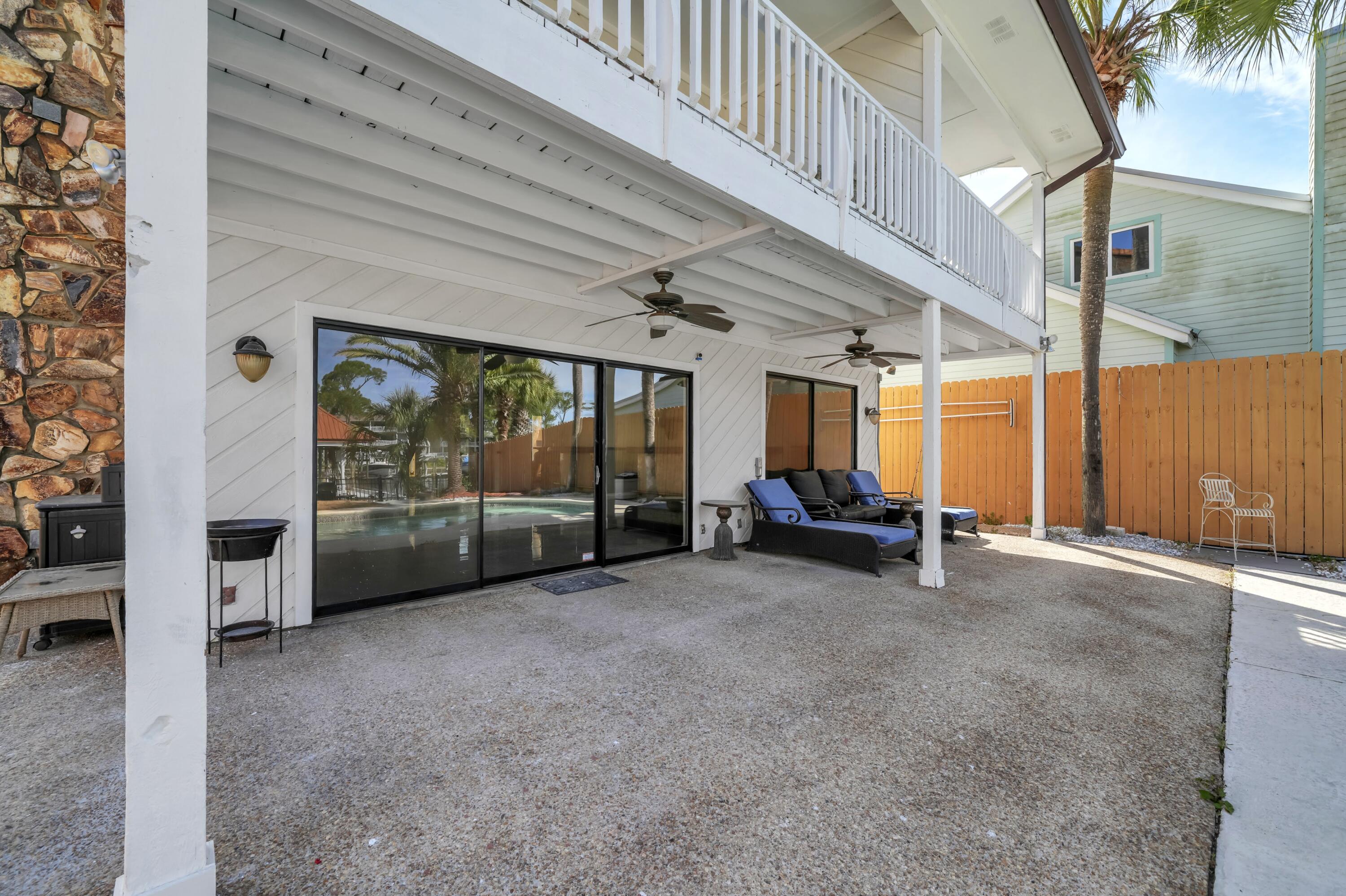 SILVER SANDS UNIT 1 - Residential