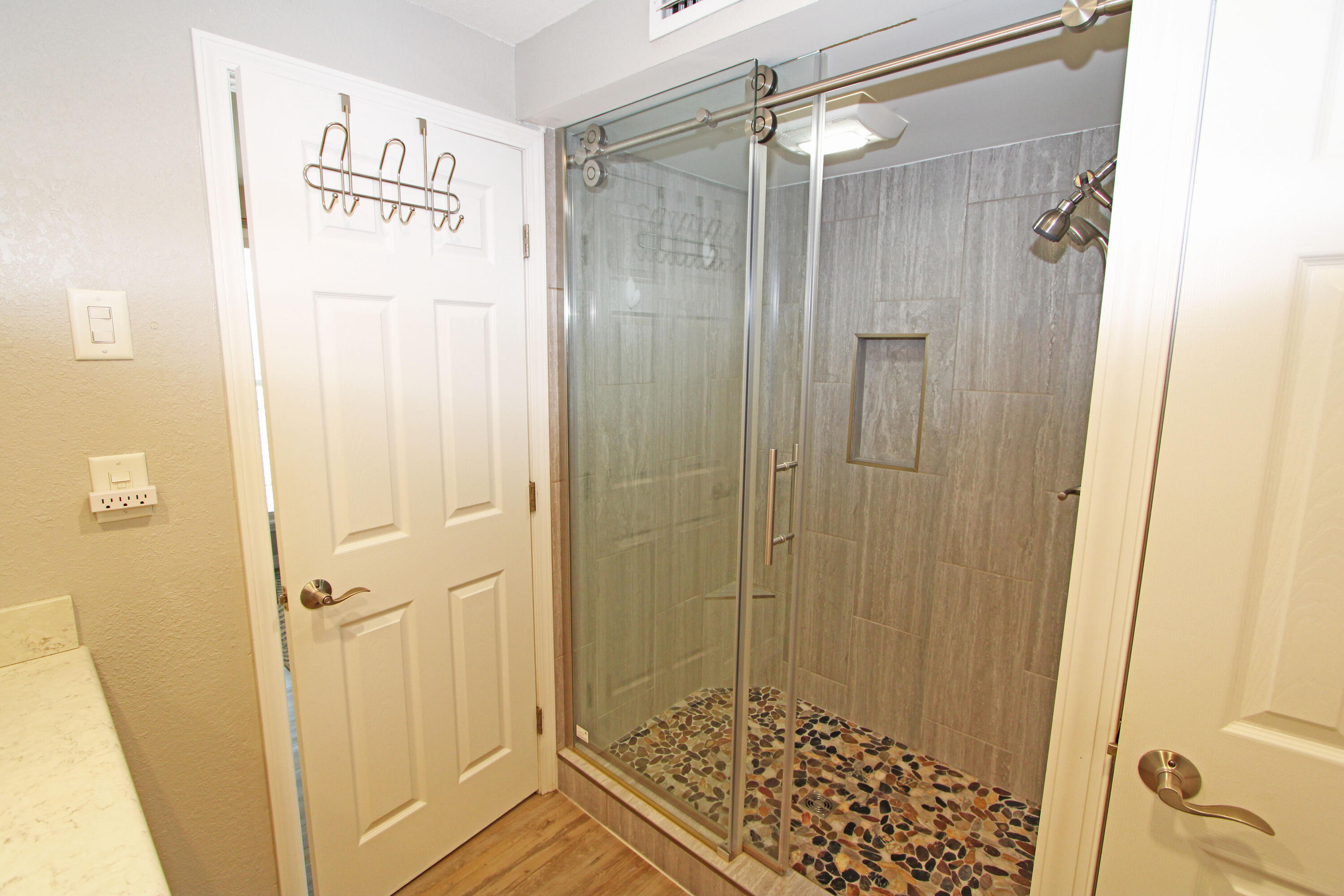 SANDPIPER COVE Condominiums - Residential