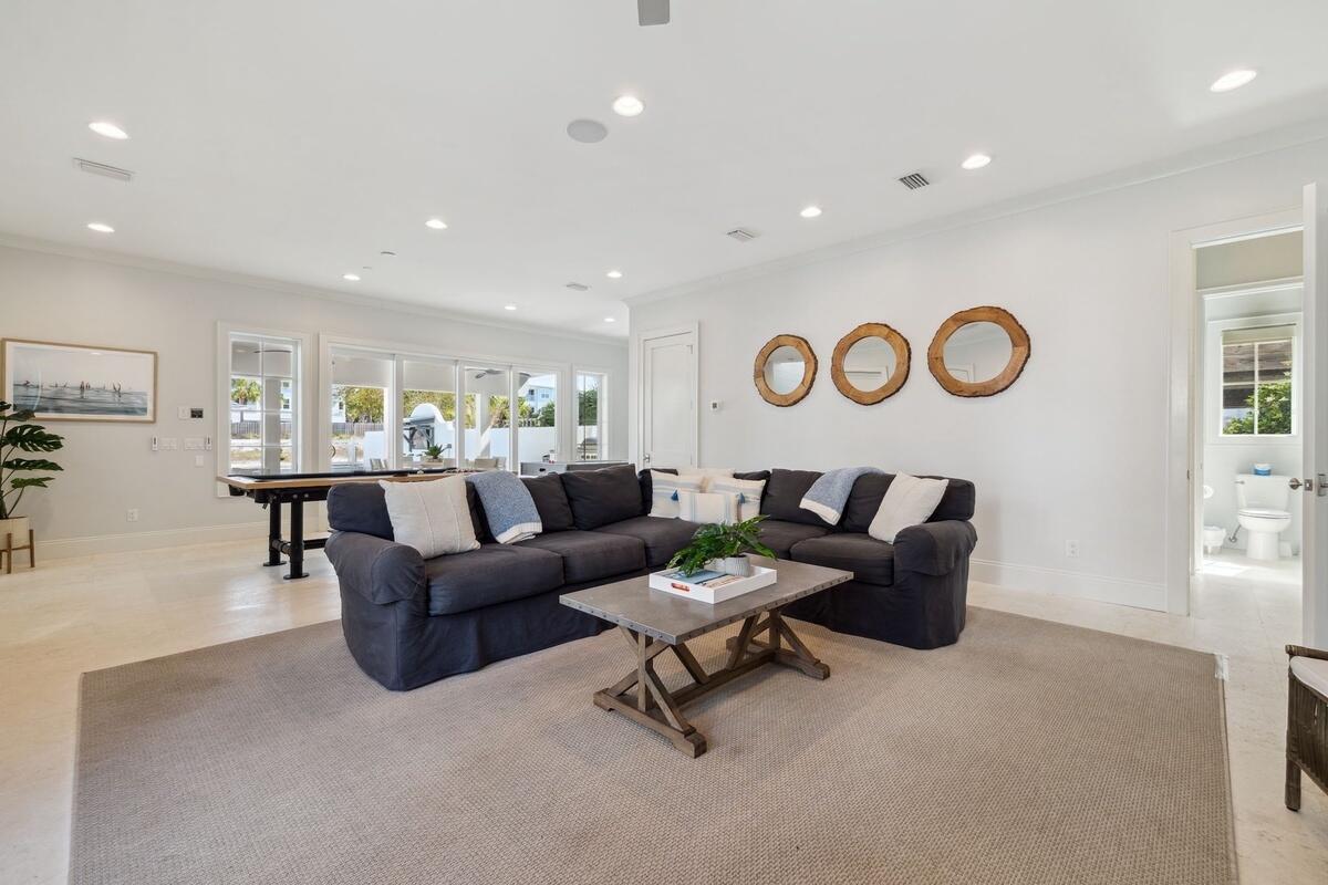 WALK OVER DUNES - Residential