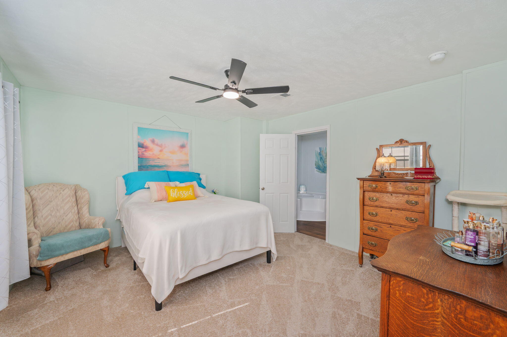 NO RECORDED SUBDIVISION - Residential