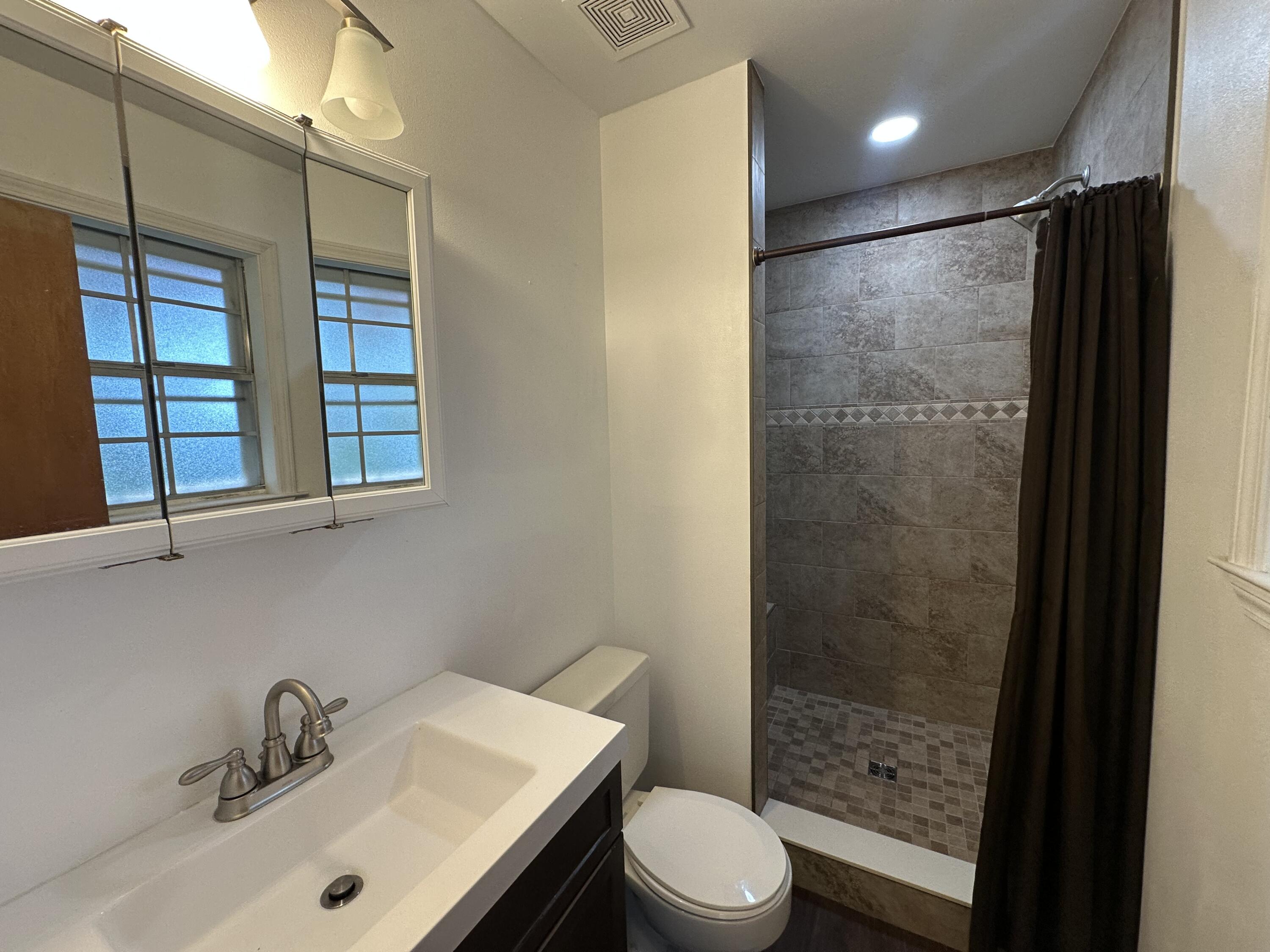 GARNIERS HEIGHTS 1ST ADDN - Residential