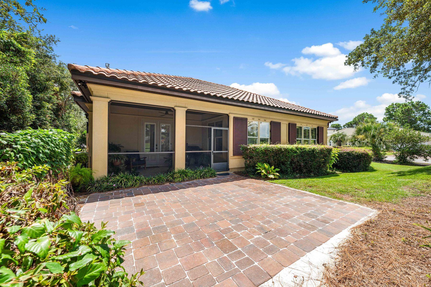 EMERALD BAY PH 1-B - Residential