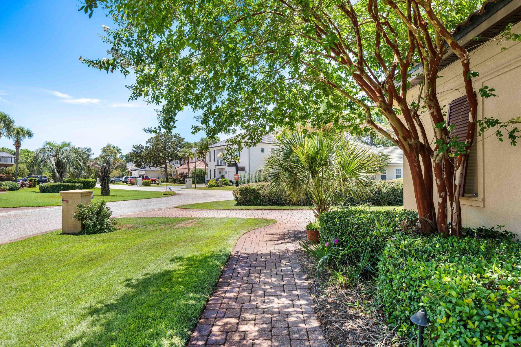 EMERALD BAY PH 1-B - Residential