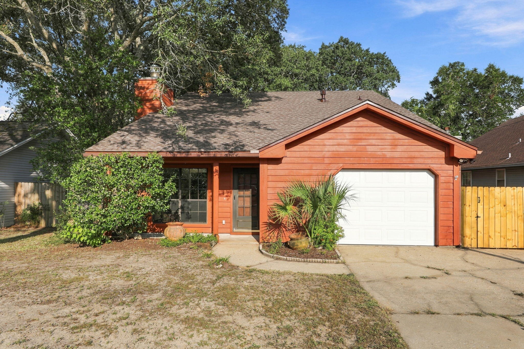 VALPARAISO PINECREST 2 - Residential