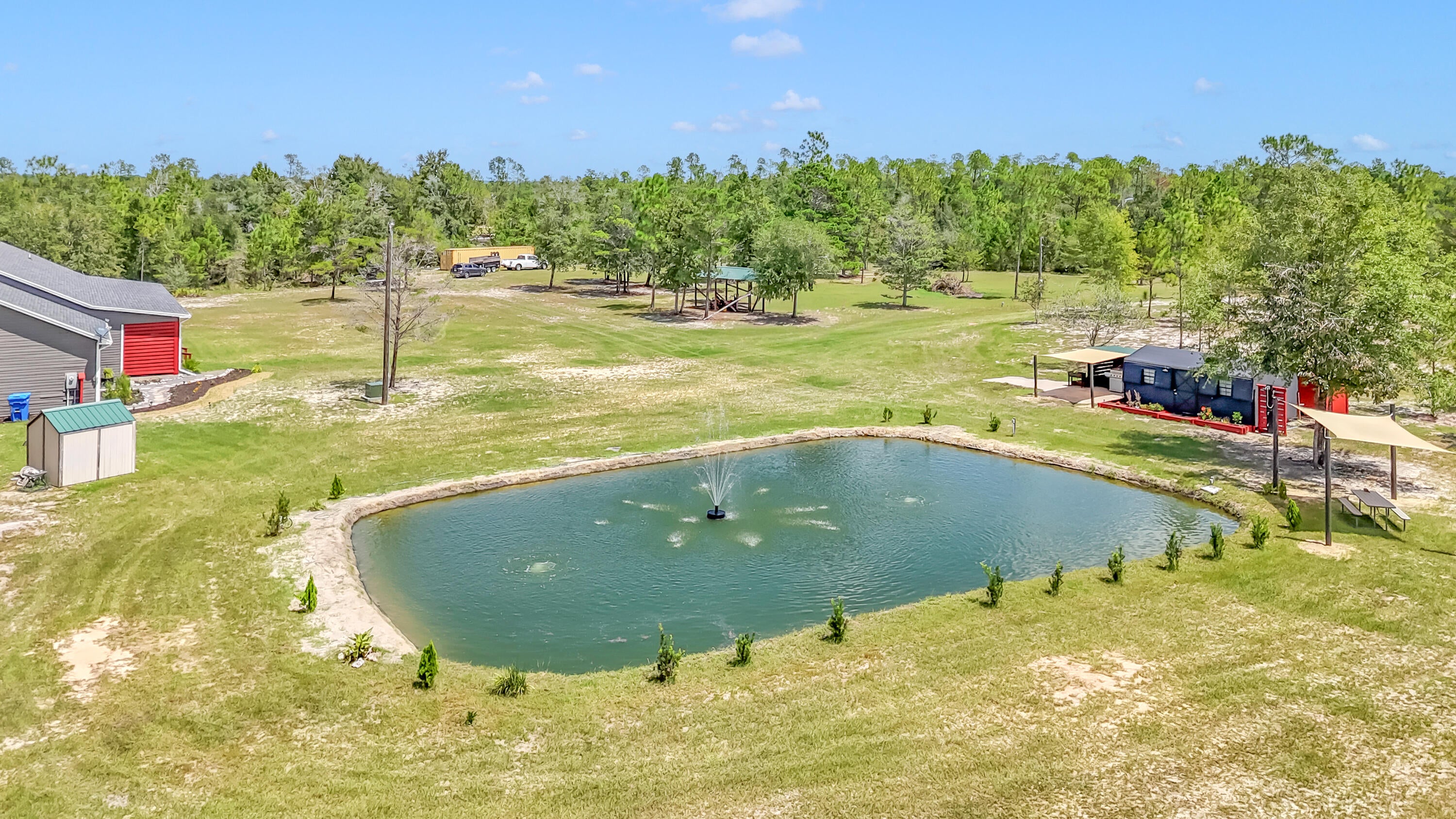 NO RECORDED SUBDIVISION - Residential