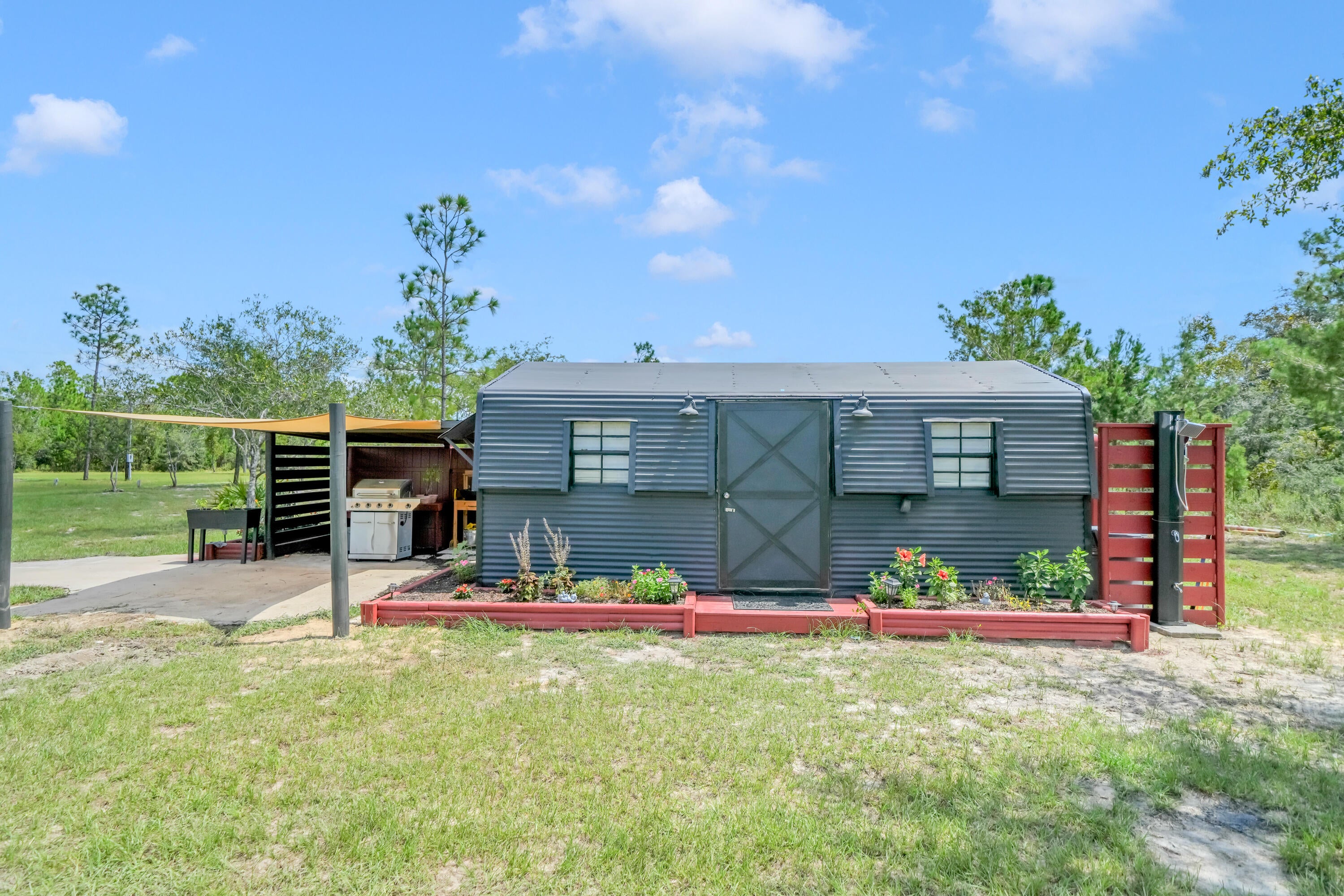 NO RECORDED SUBDIVISION - Residential