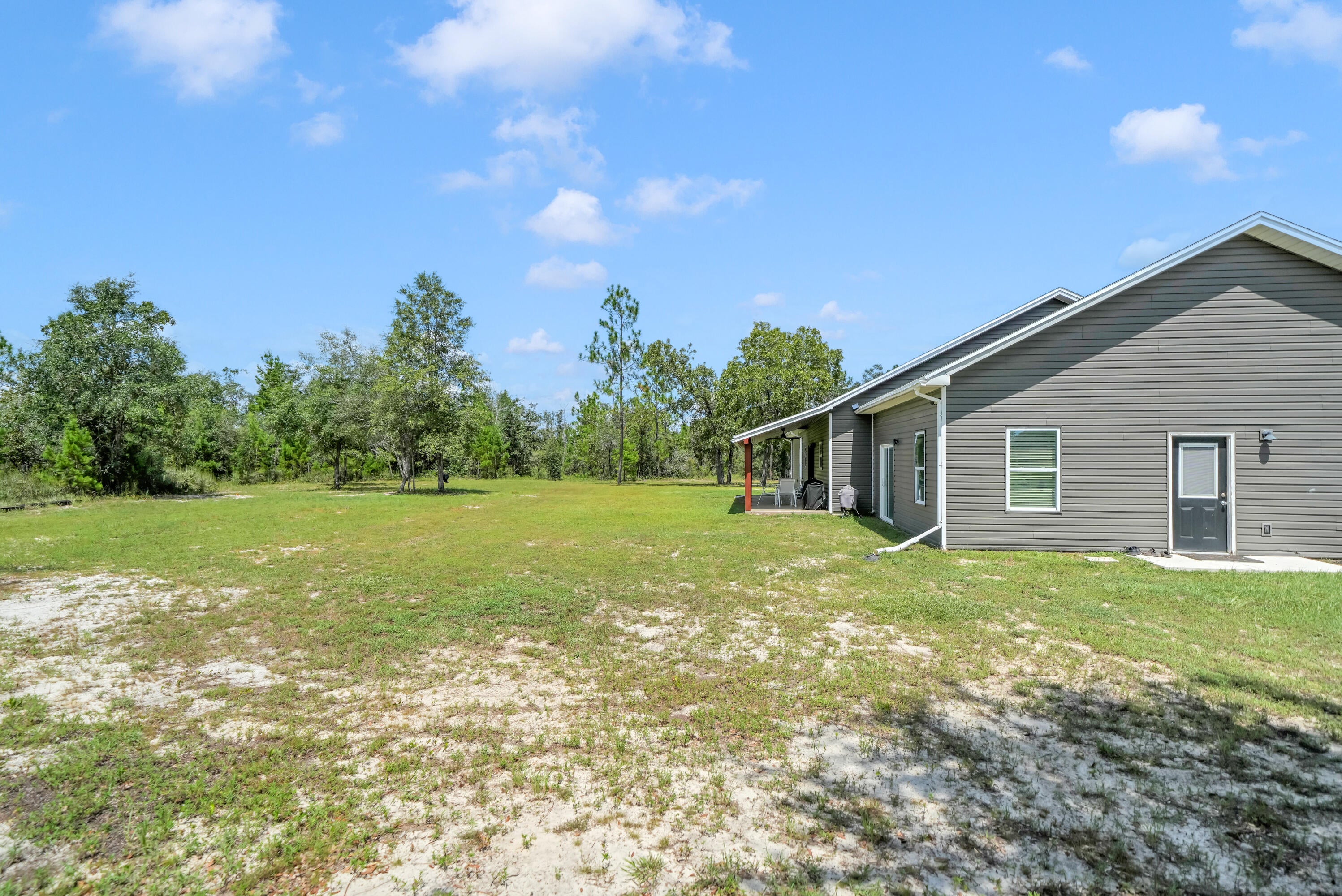 NO RECORDED SUBDIVISION - Residential