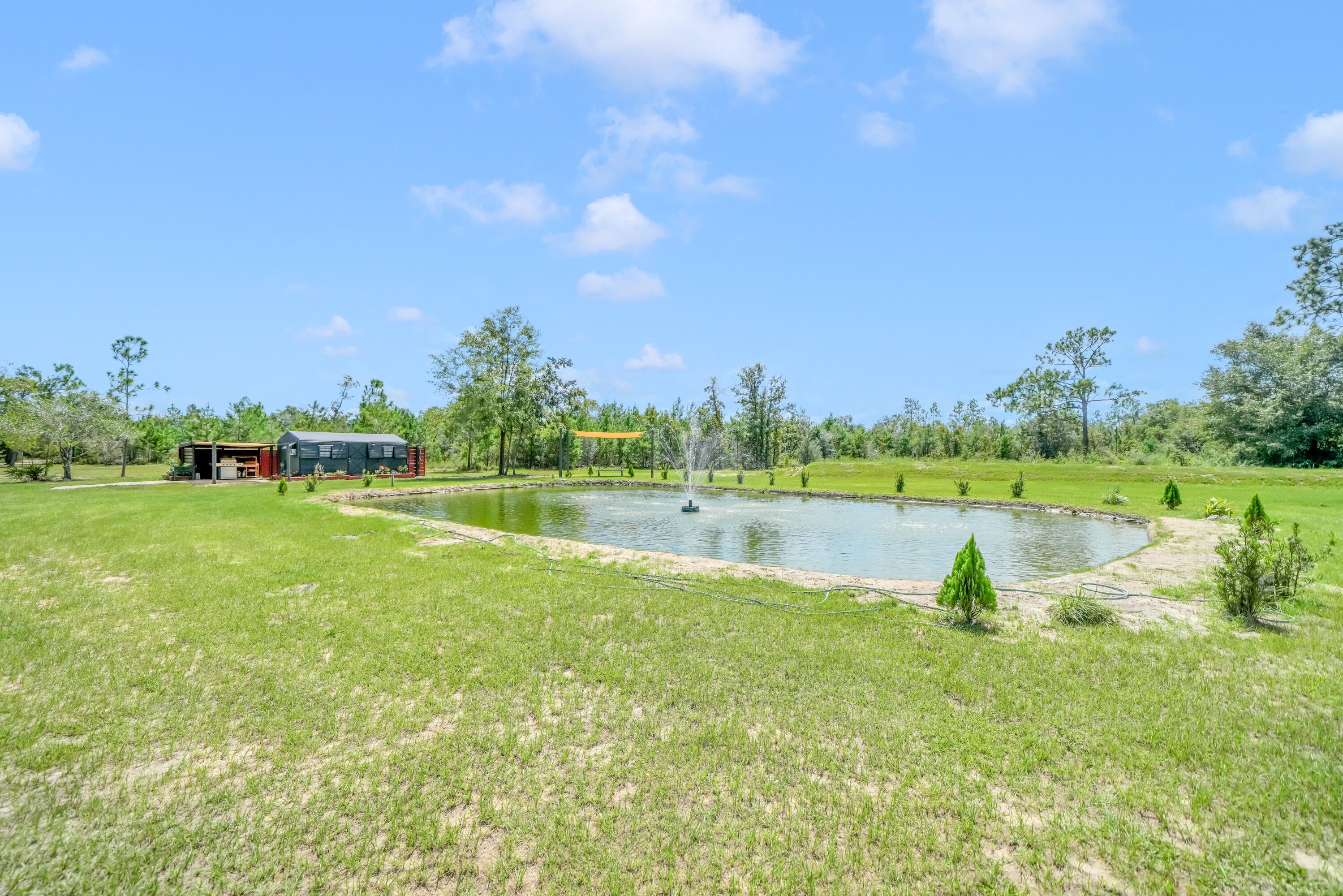NO RECORDED SUBDIVISION - Residential