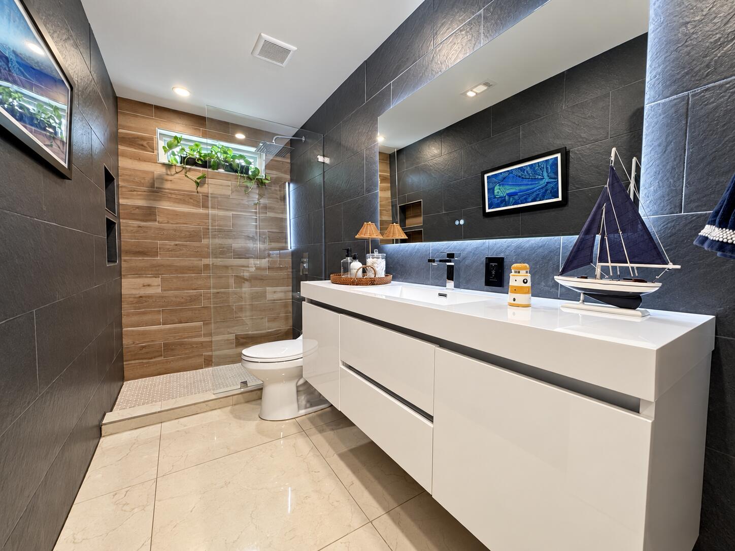 WOODMONT ESTATES AT HOLLEY BY THE SEA - Residential