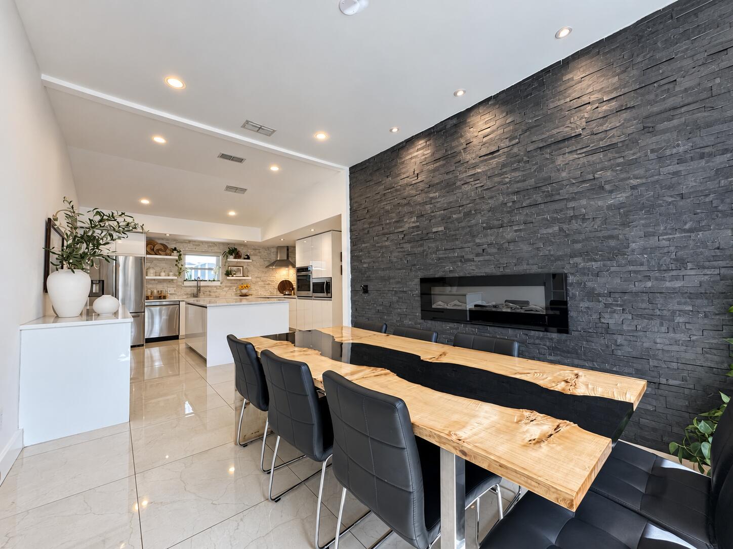 WOODMONT ESTATES AT HOLLEY BY THE SEA - Residential