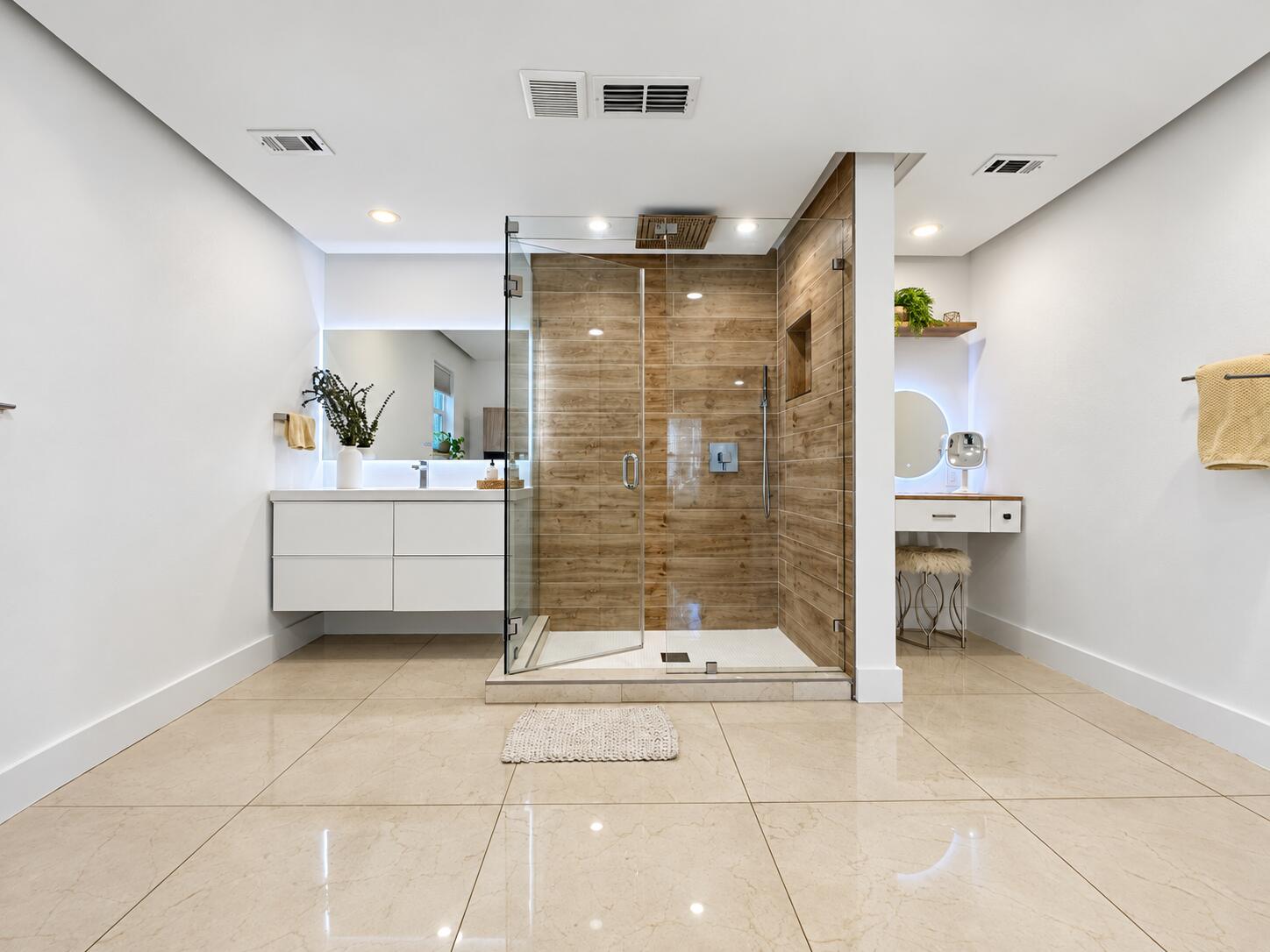 WOODMONT ESTATES AT HOLLEY BY THE SEA - Residential