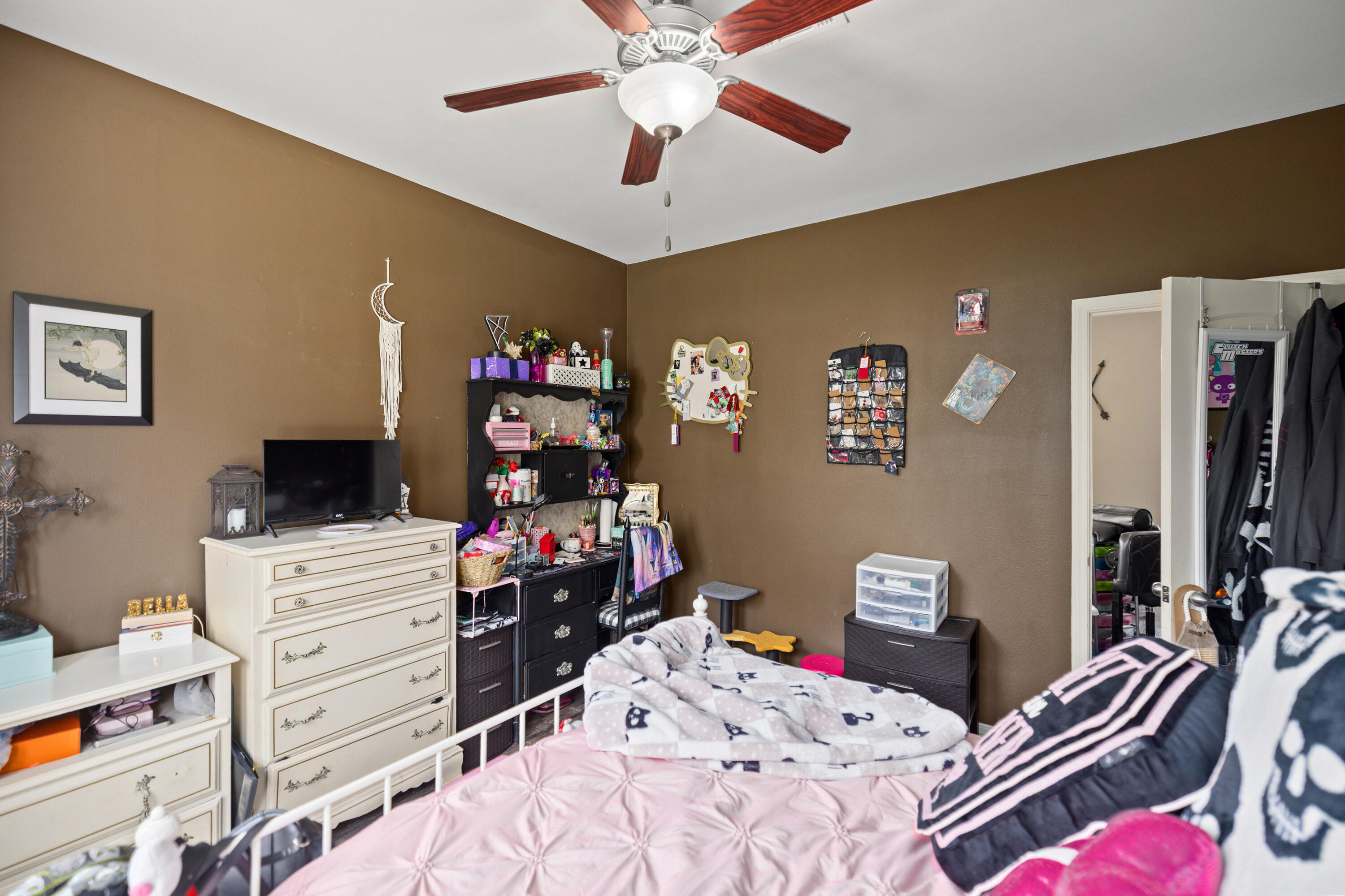 SANDY RIDGE COTTAGES - Residential
