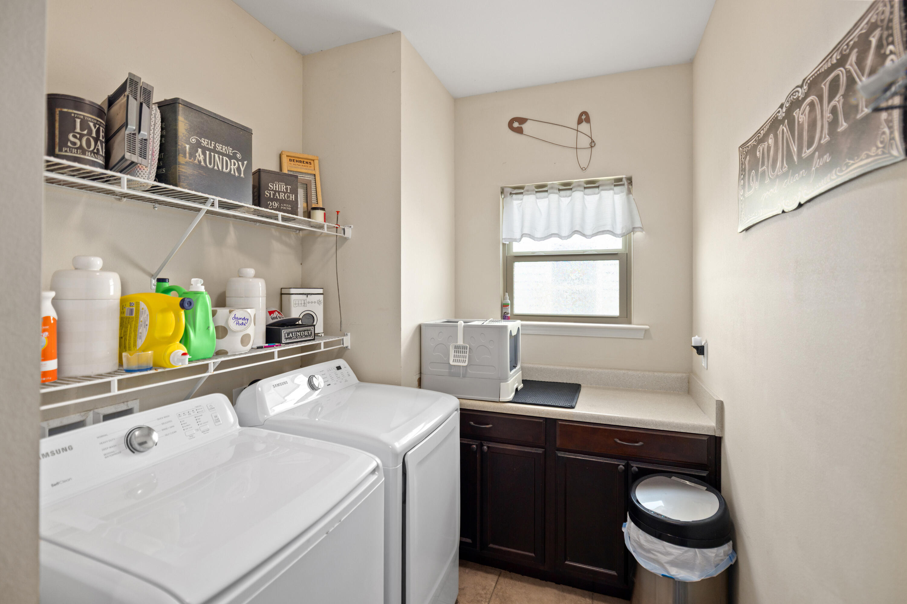 SANDY RIDGE COTTAGES - Residential