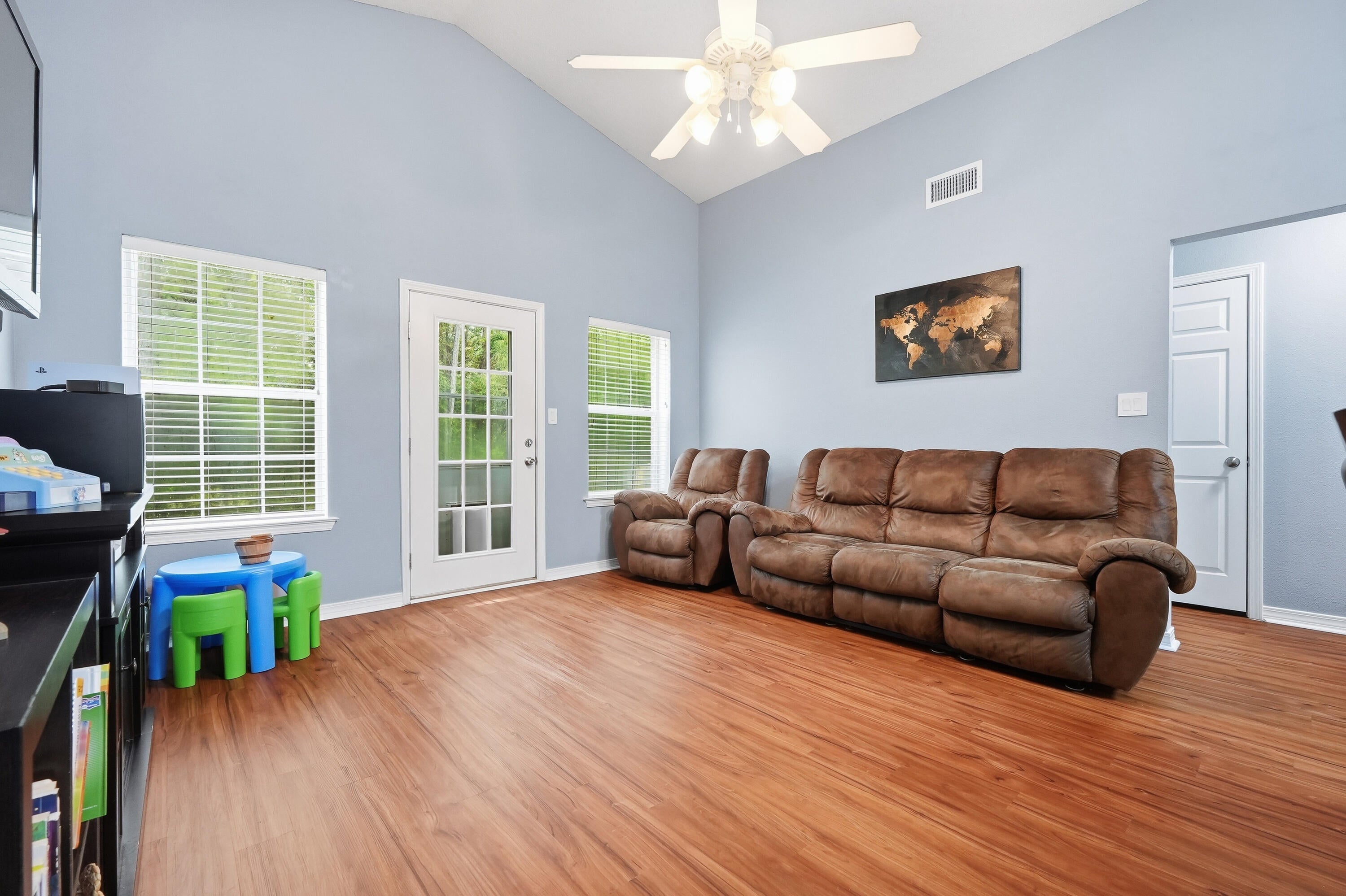 HAMPTON RIDGE ESTATES 1ST ADD - Residential