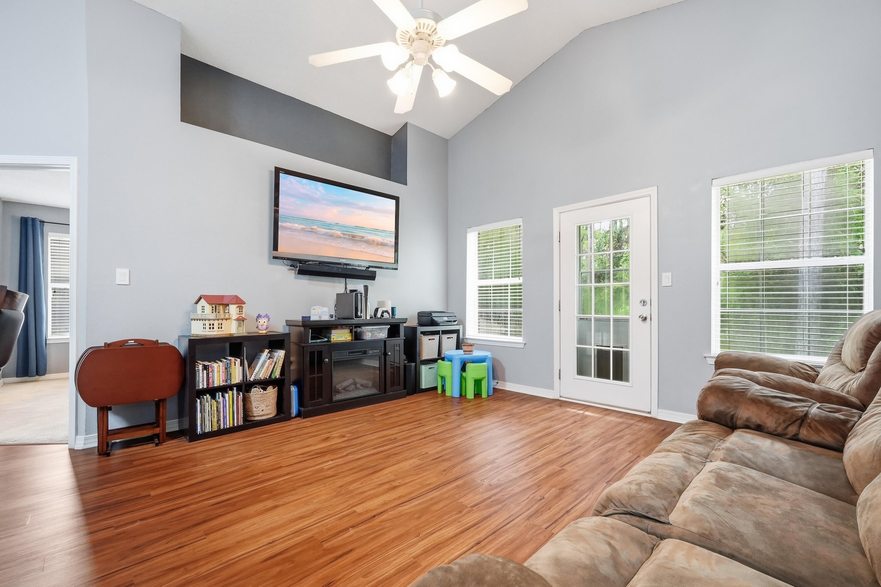 HAMPTON RIDGE ESTATES 1ST ADD - Residential