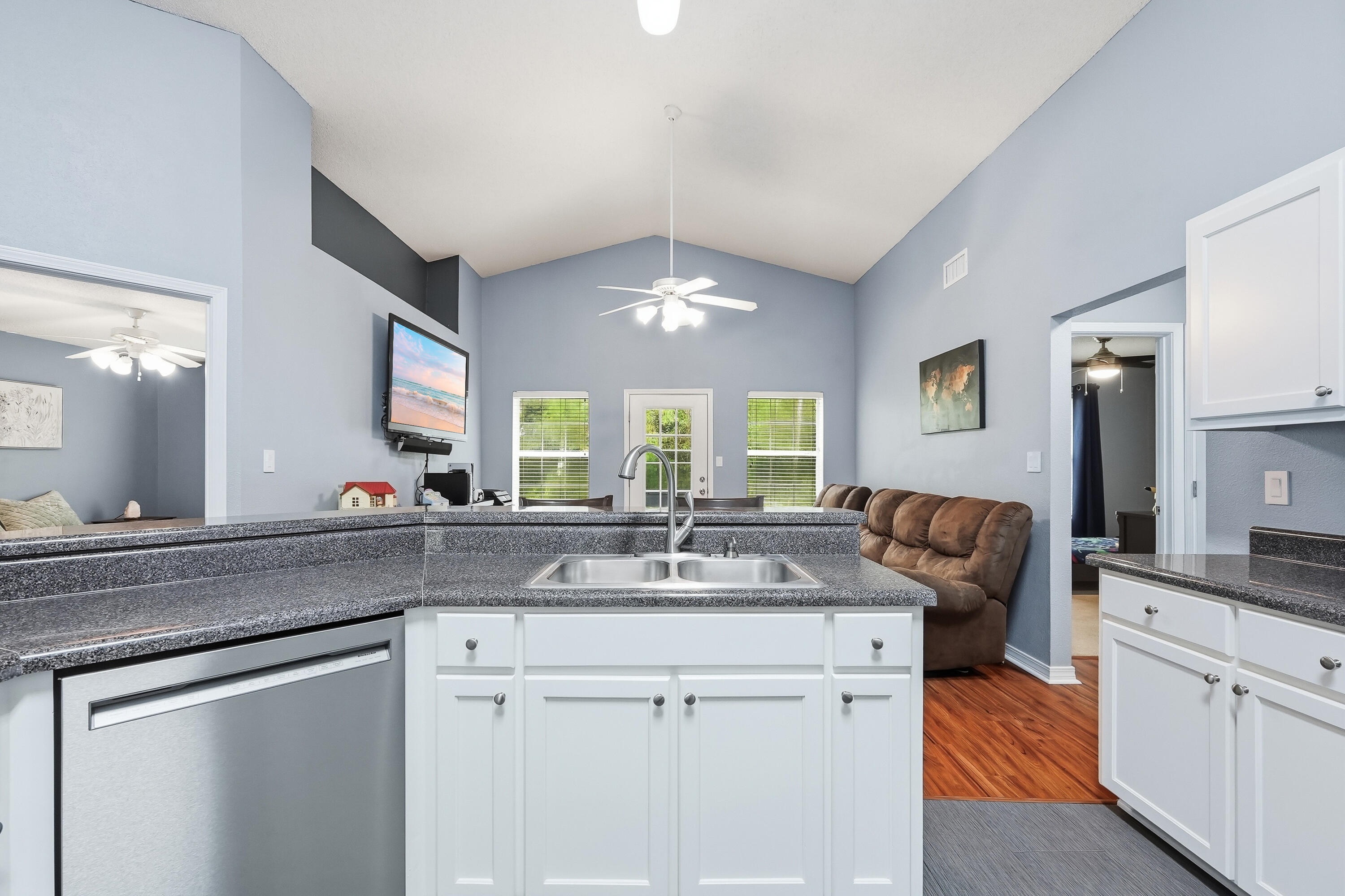 HAMPTON RIDGE ESTATES 1ST ADD - Residential
