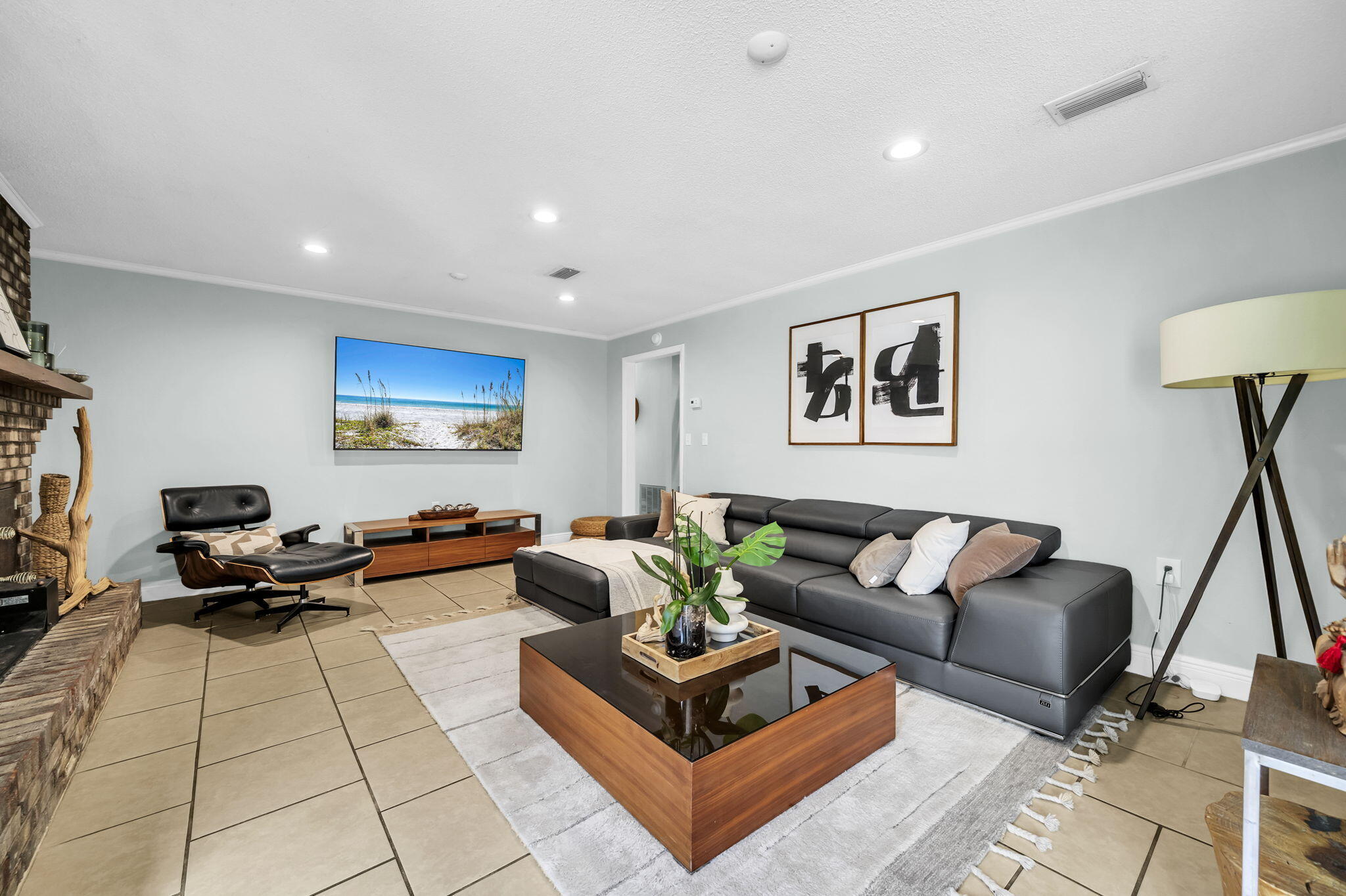 LAIRDS - Residential