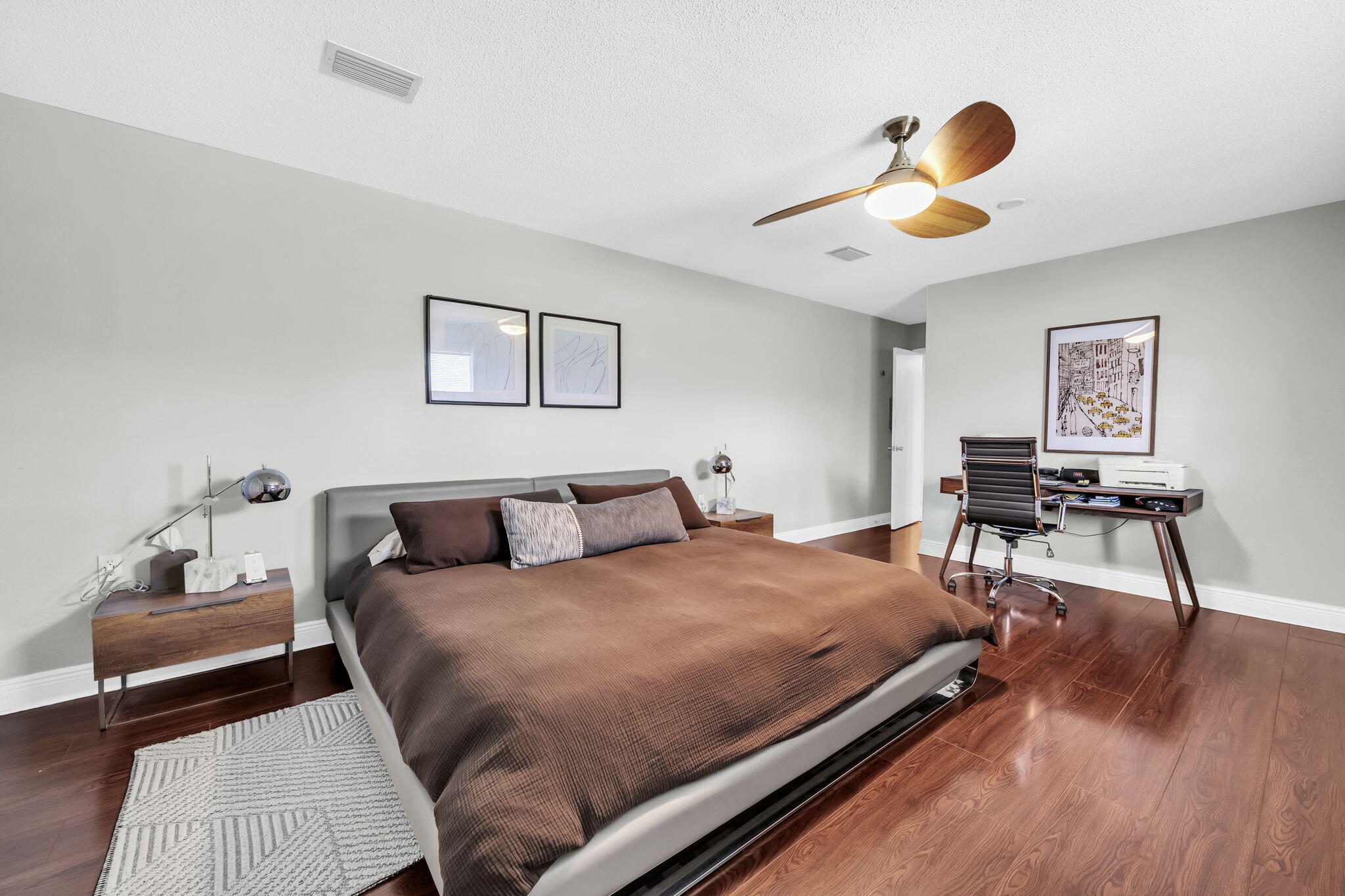 LAIRDS - Residential