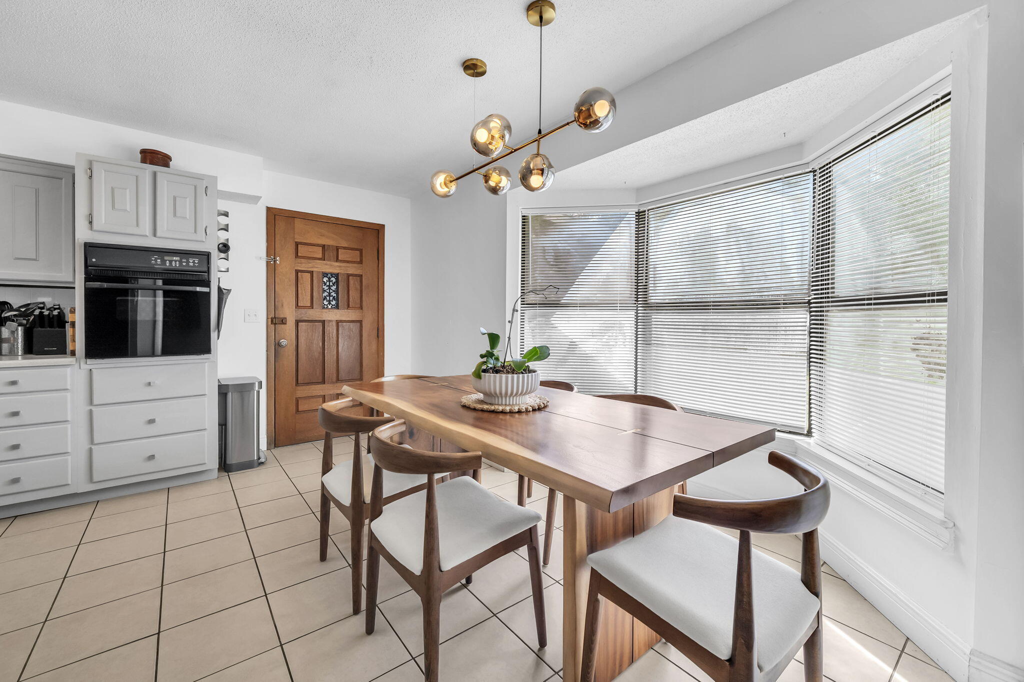 LAIRDS - Residential