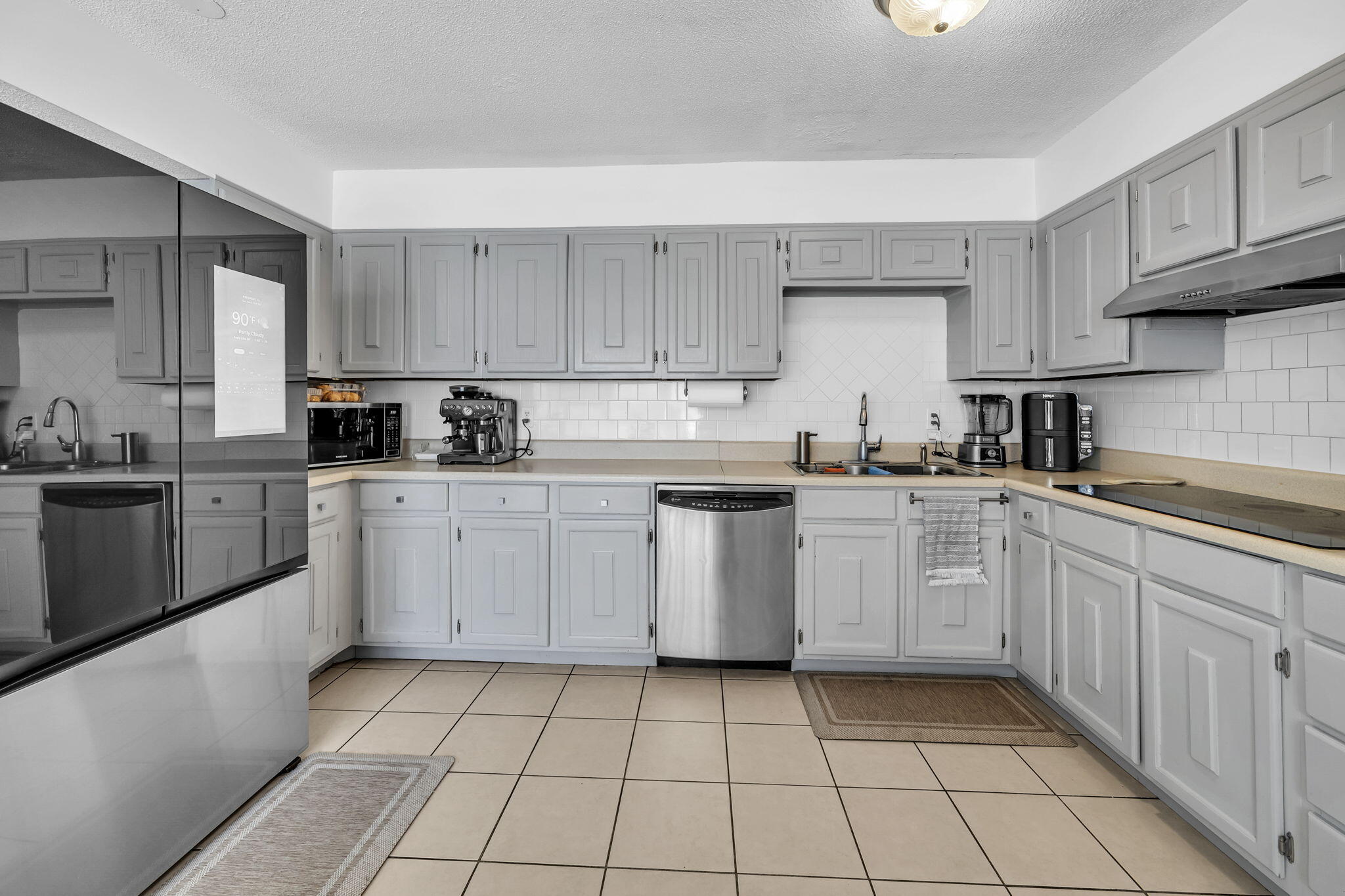LAIRDS - Residential