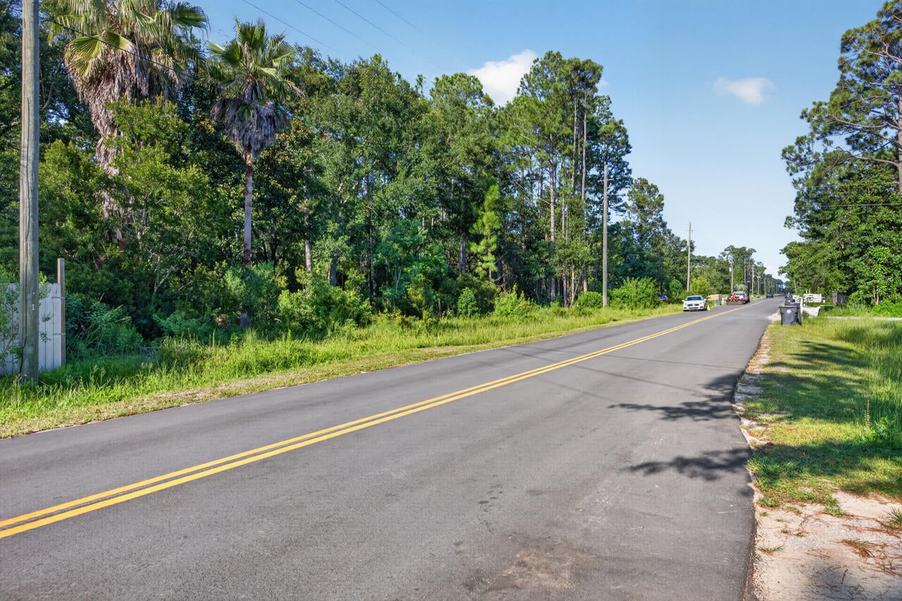 NO RECORDED SUBDIVISION - Residential