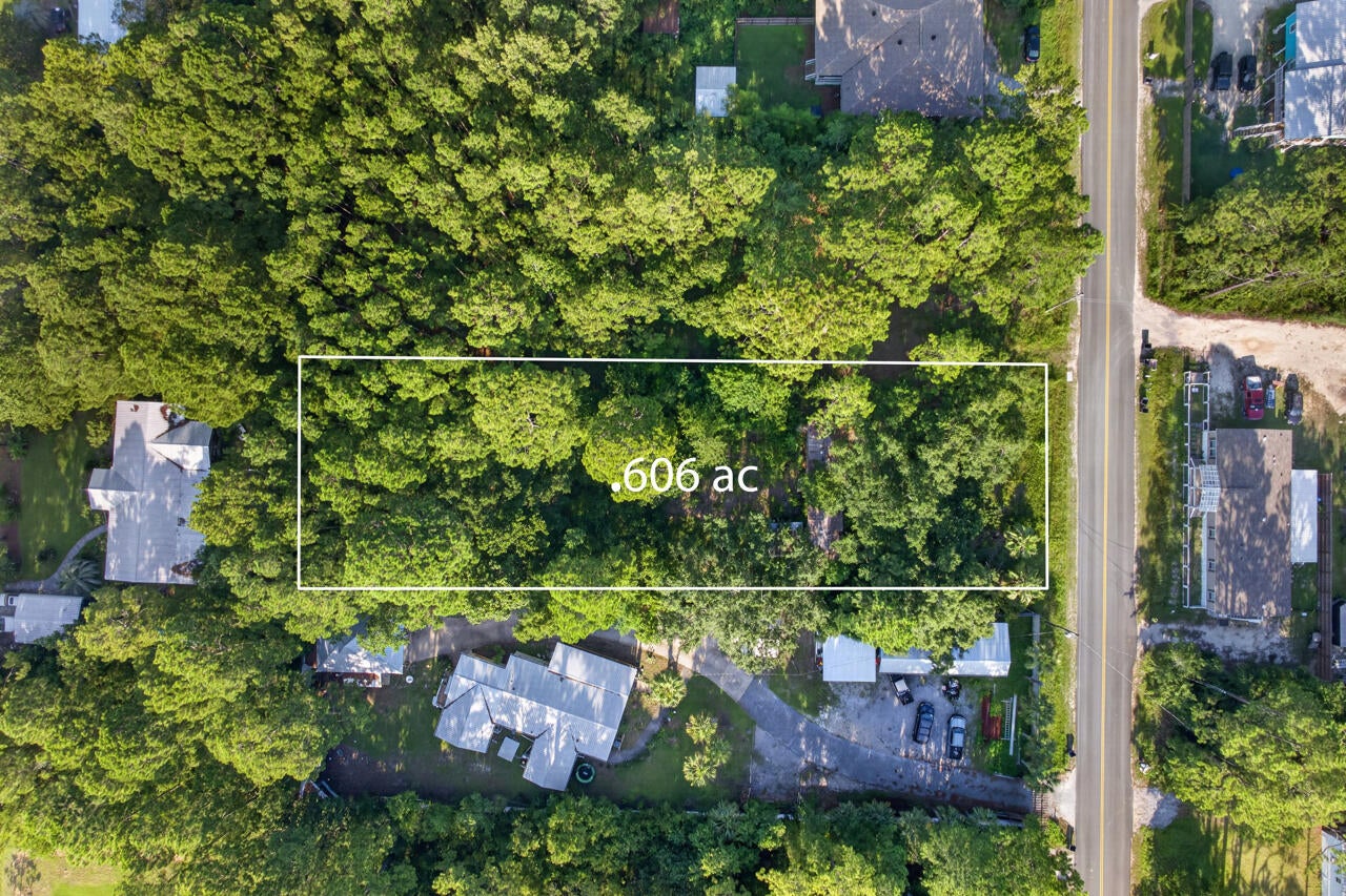 NO RECORDED SUBDIVISION - Residential