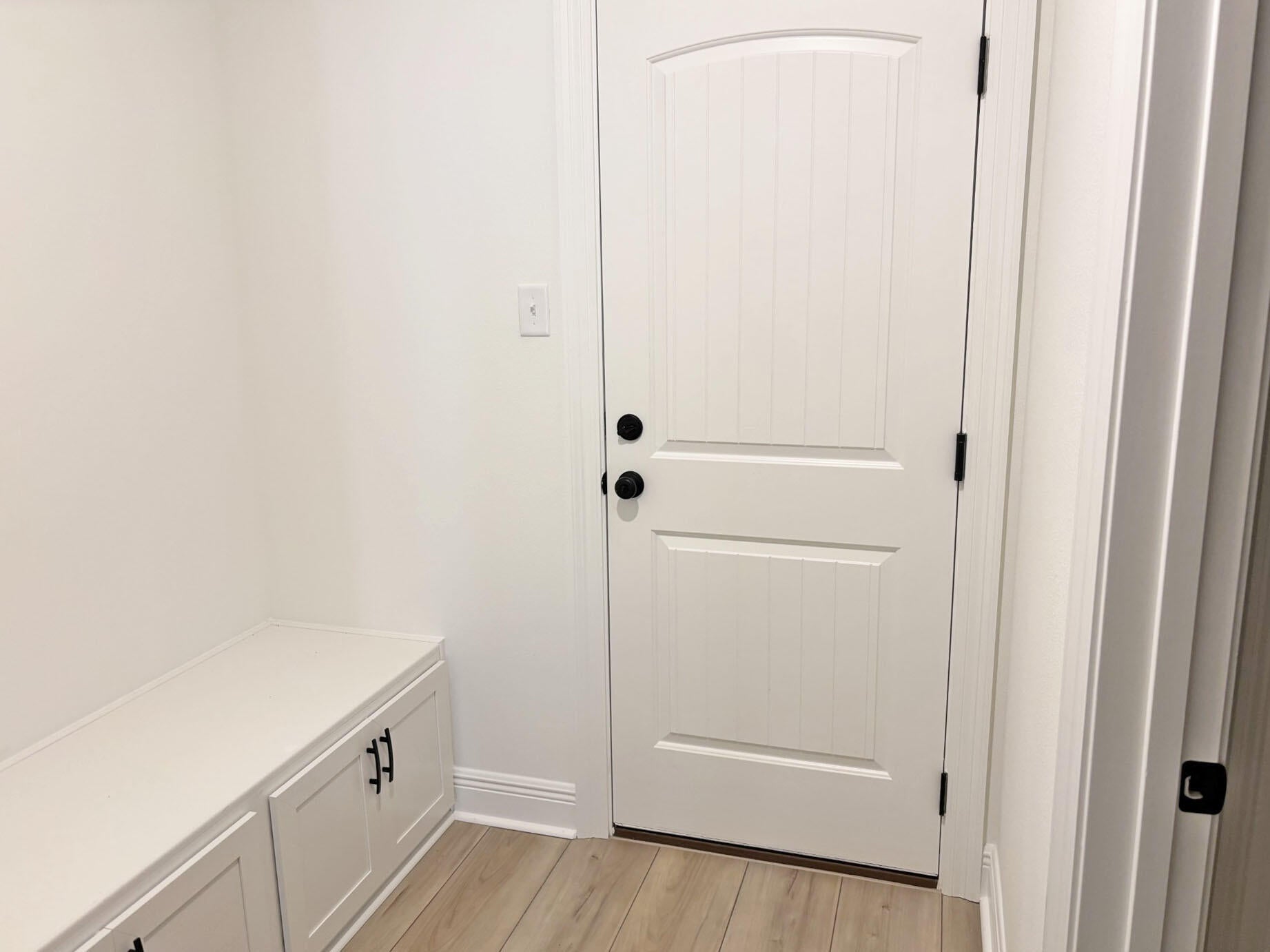 YOUNG OAKS - Residential