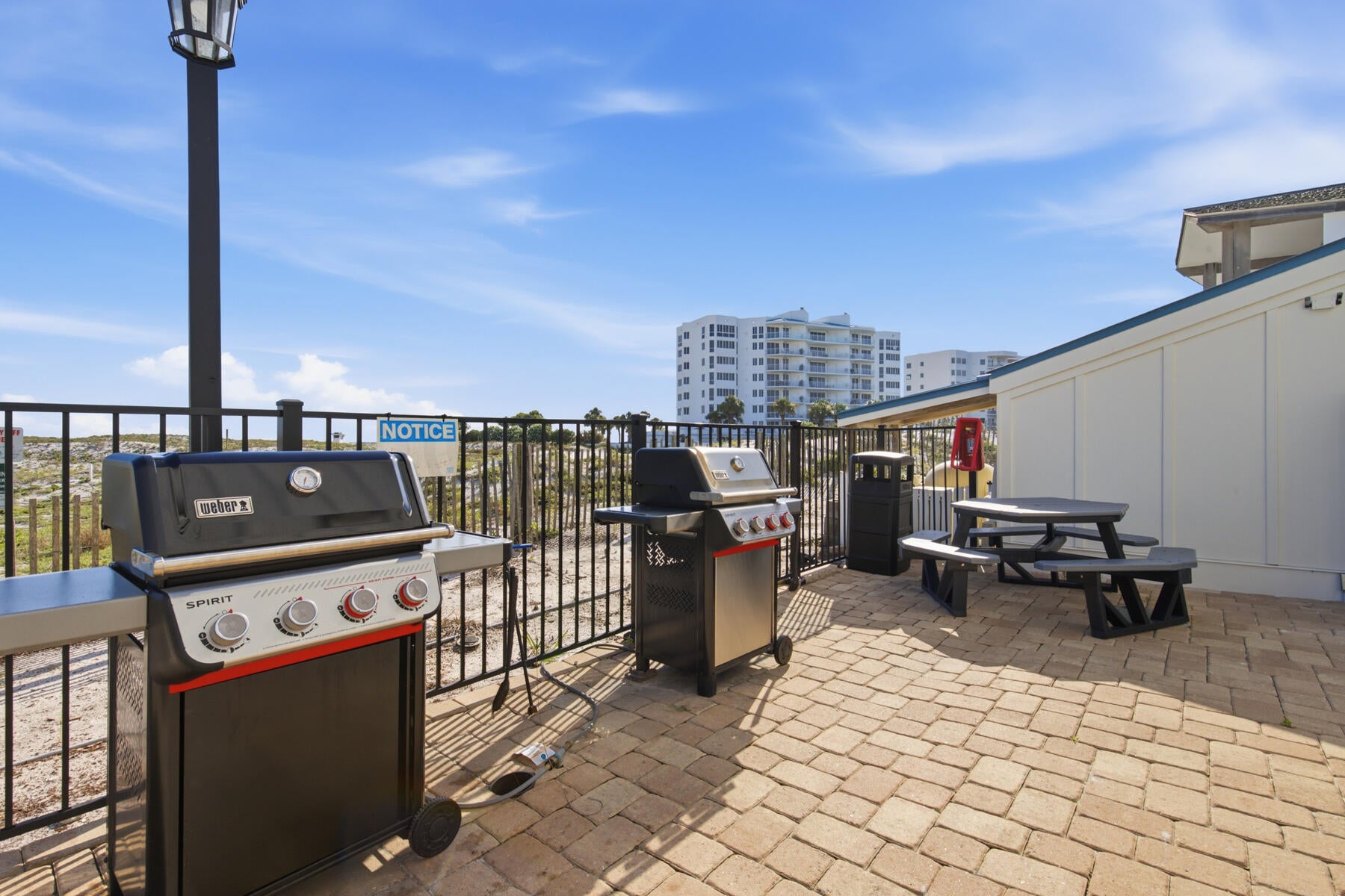 POOLSIDE VILLAS CONDO - Residential