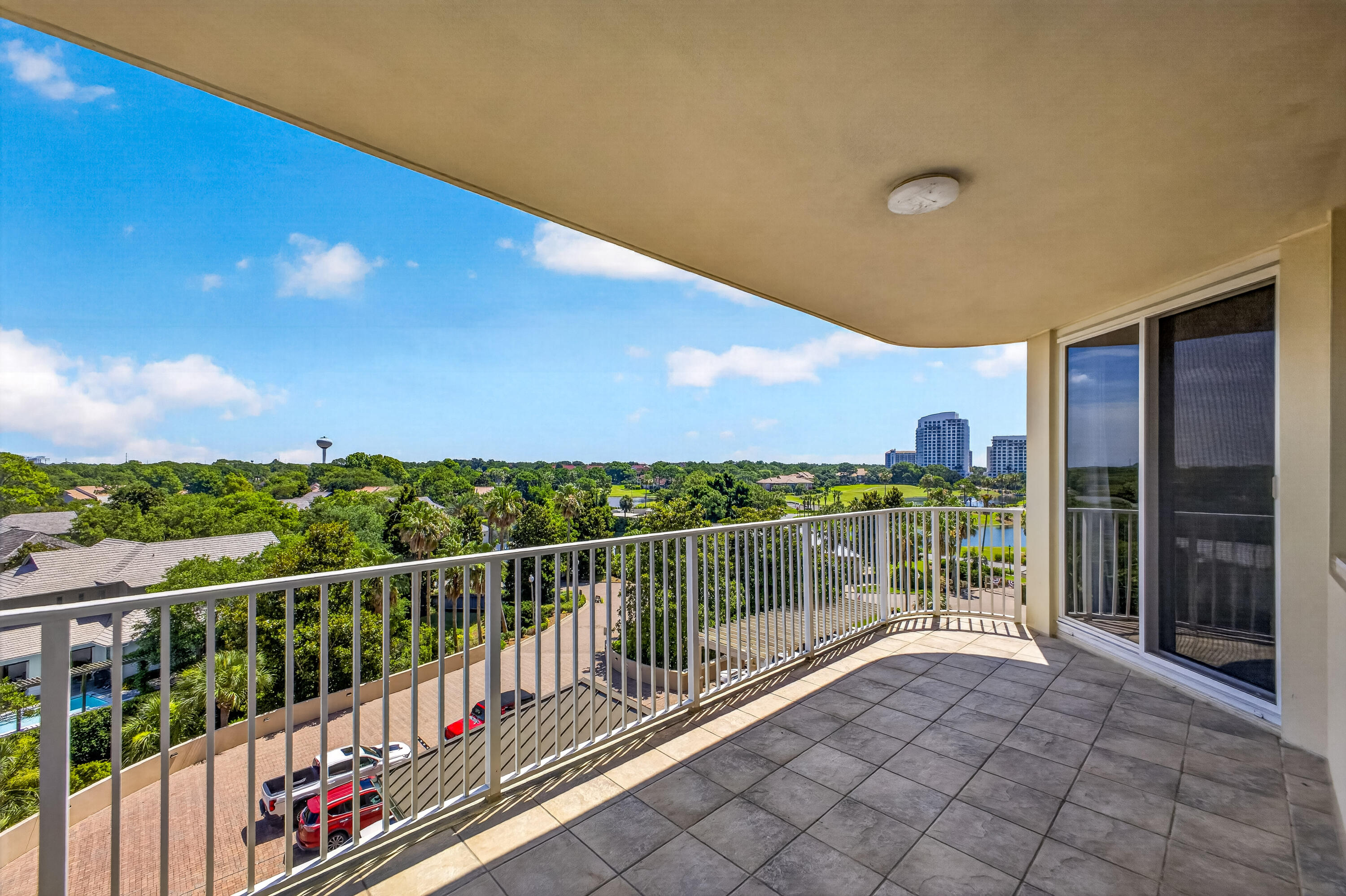 ONE BEACH CLUB DRIVE - Residential