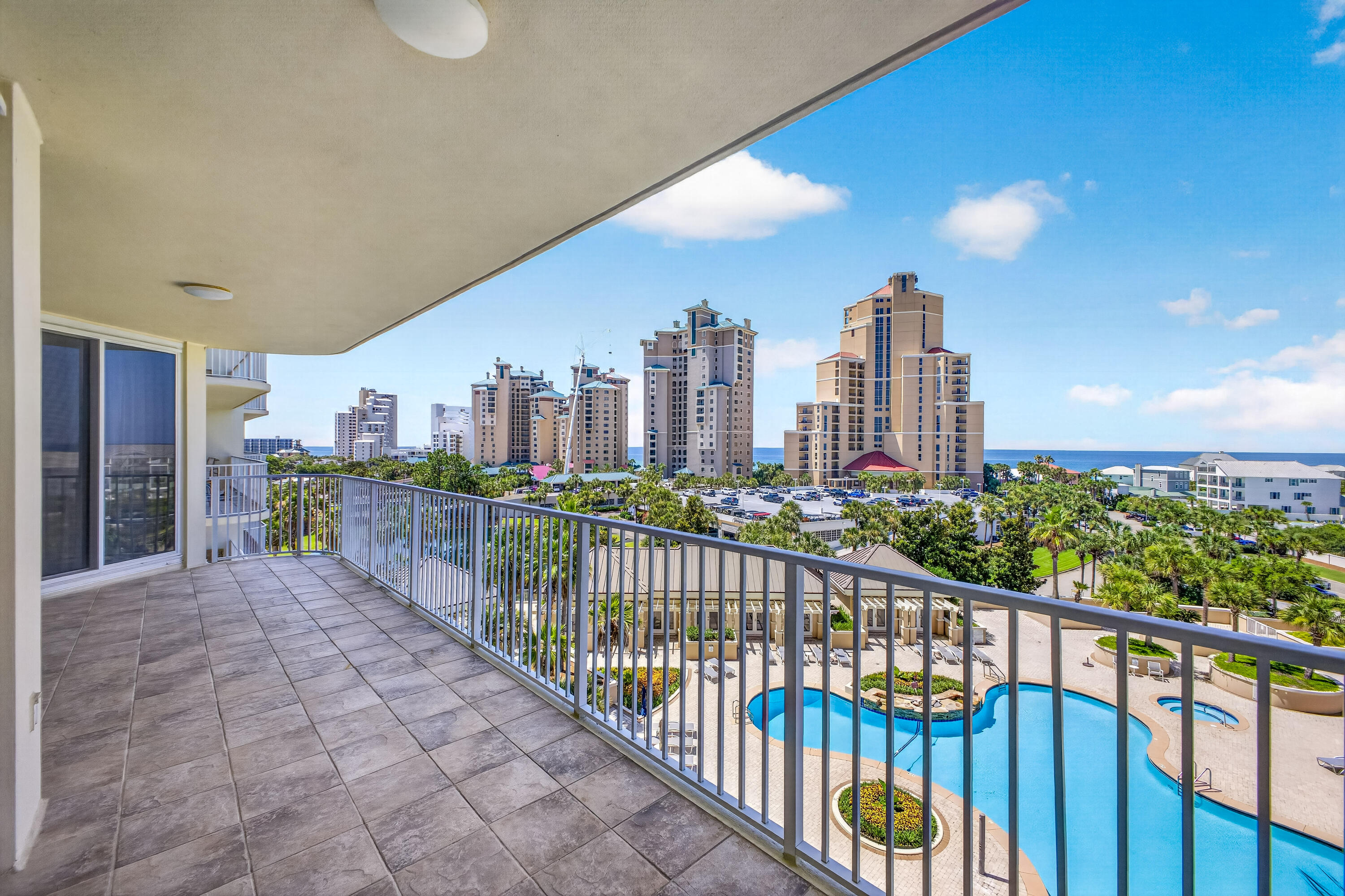 ONE BEACH CLUB DRIVE - Residential