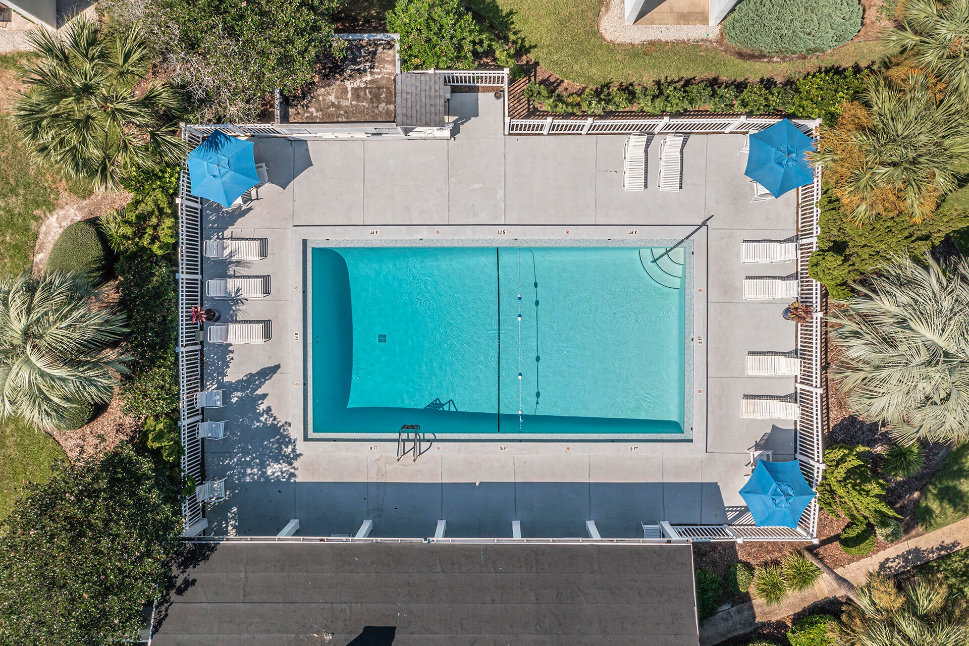 FINISTERRA CONDO - Residential Lease