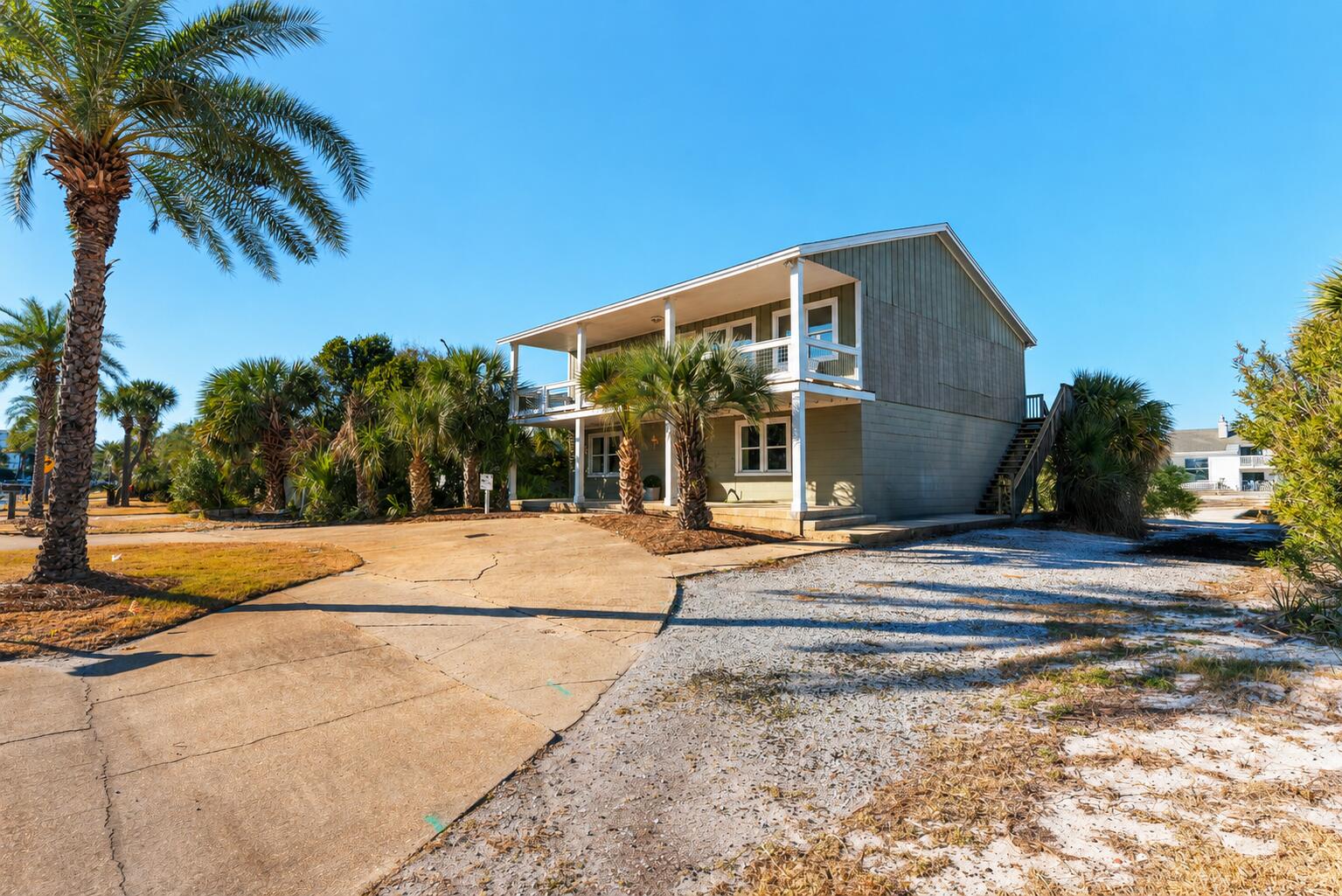 HOLIDAY ISLE - Residential