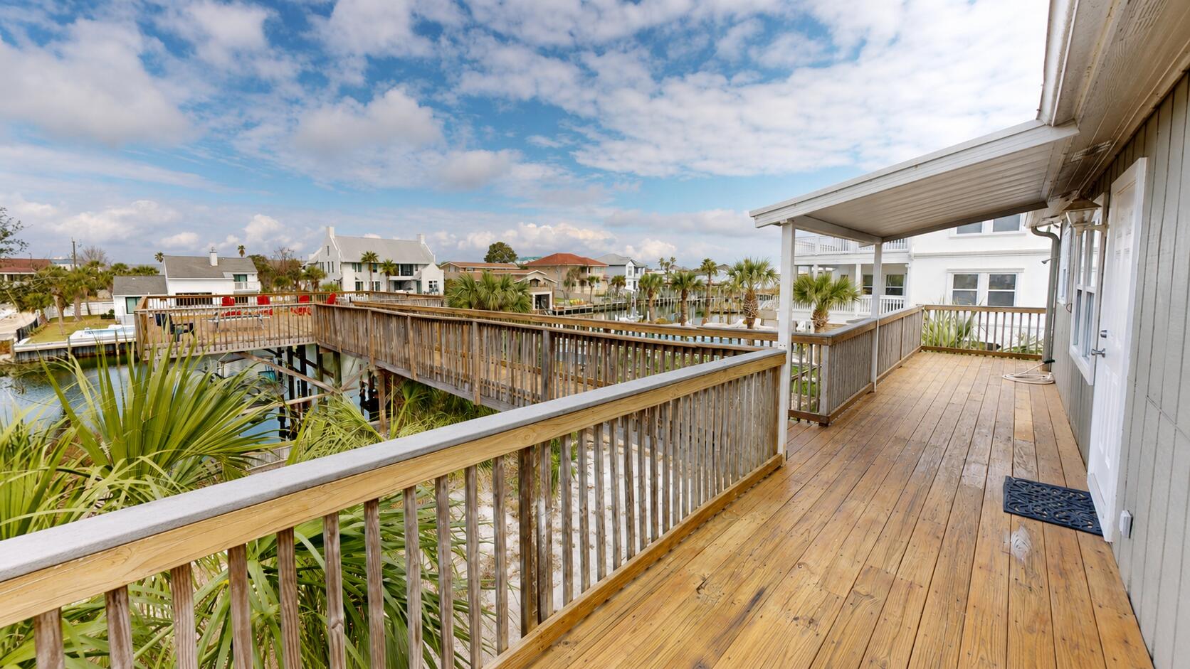 HOLIDAY ISLE - Residential