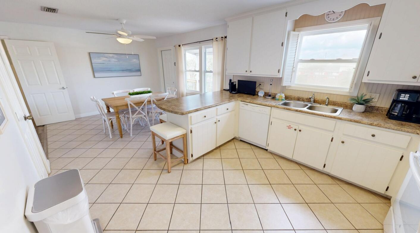 HOLIDAY ISLE - Residential