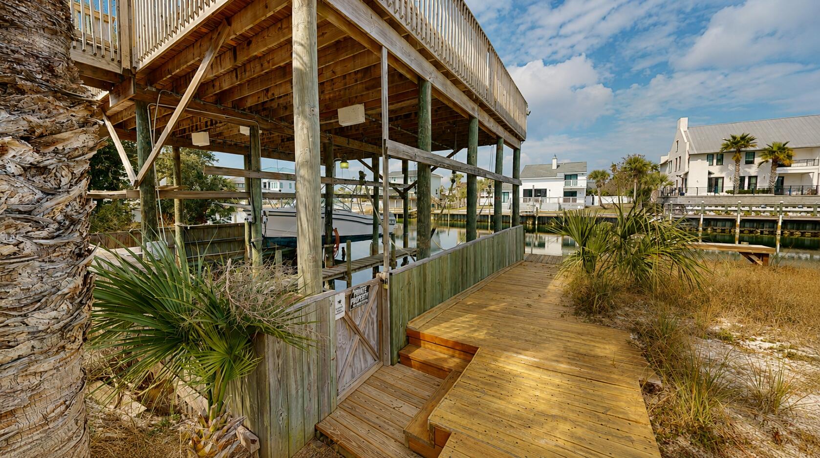 HOLIDAY ISLE - Residential