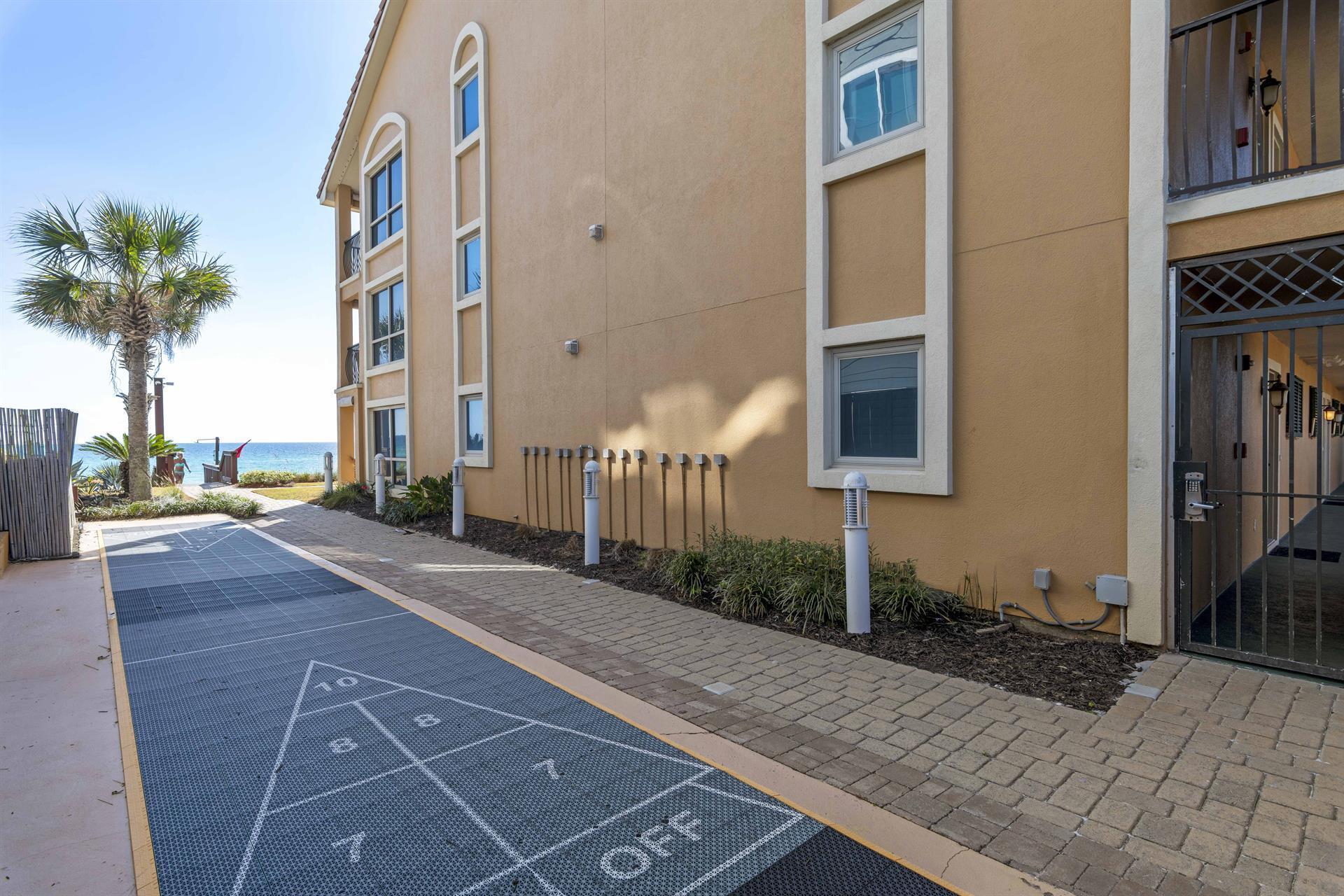 CORAL REEF CLUB PH 2 - Residential
