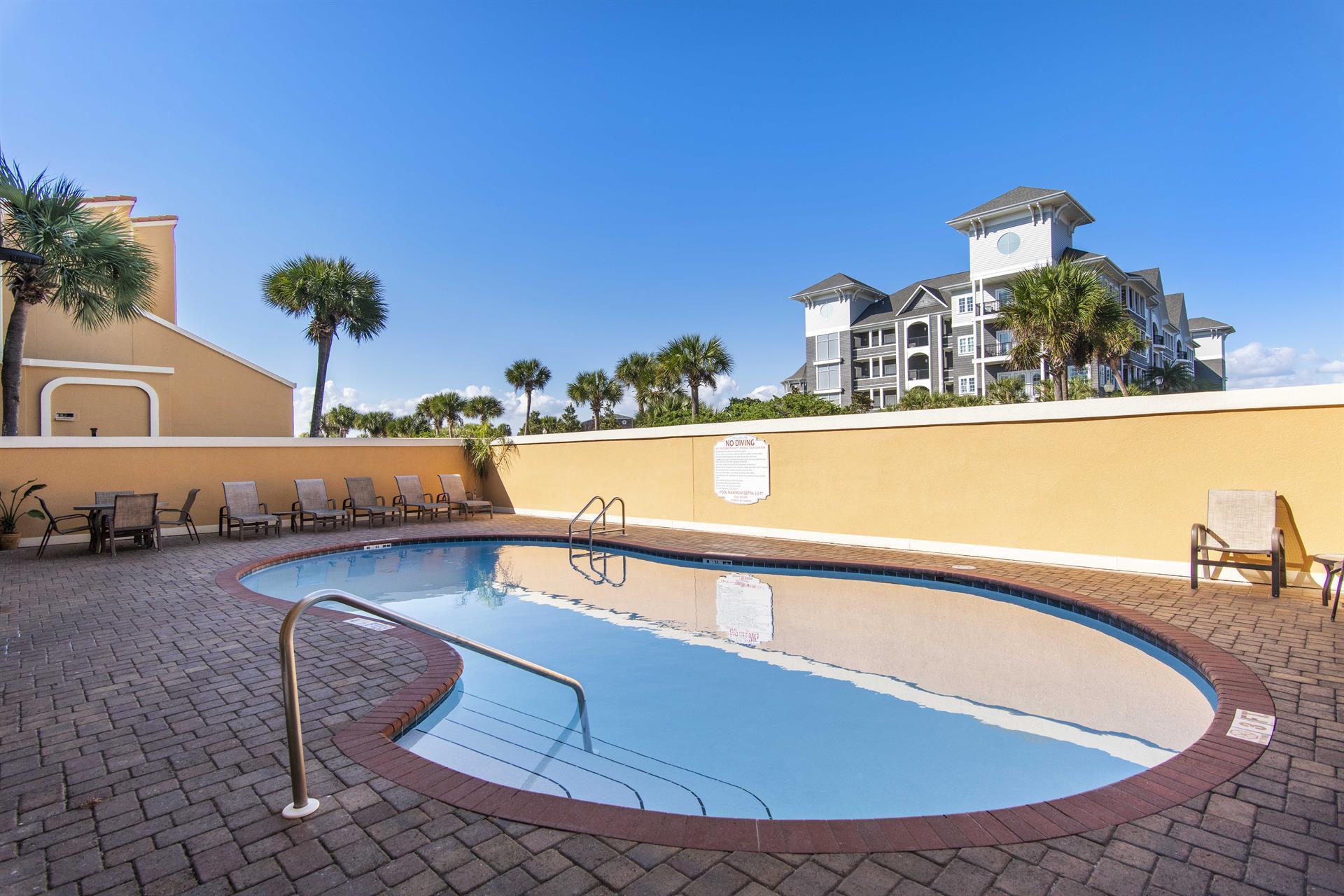 CORAL REEF CLUB PH 2 - Residential