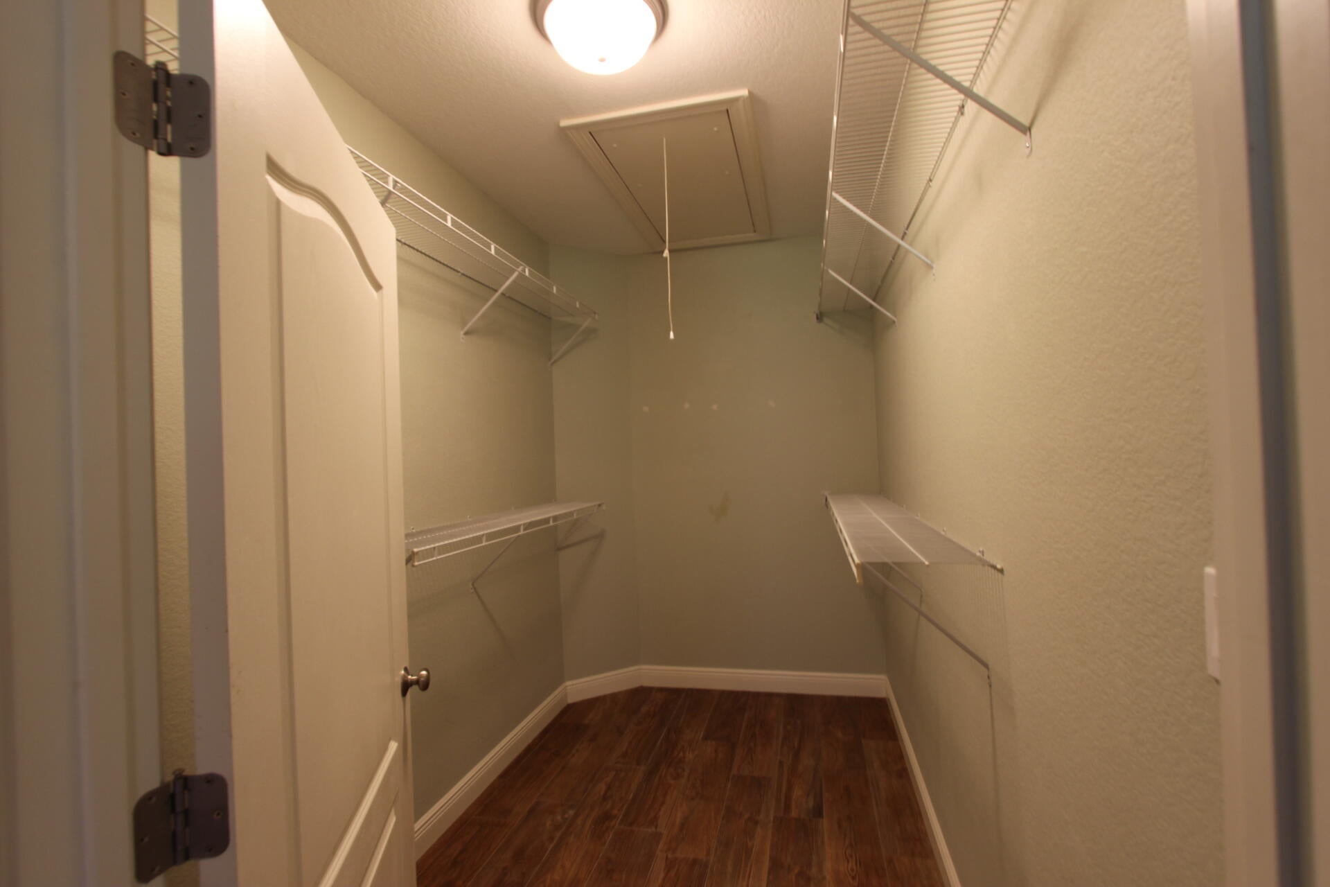 DIAMOND LAKES - Residential Lease