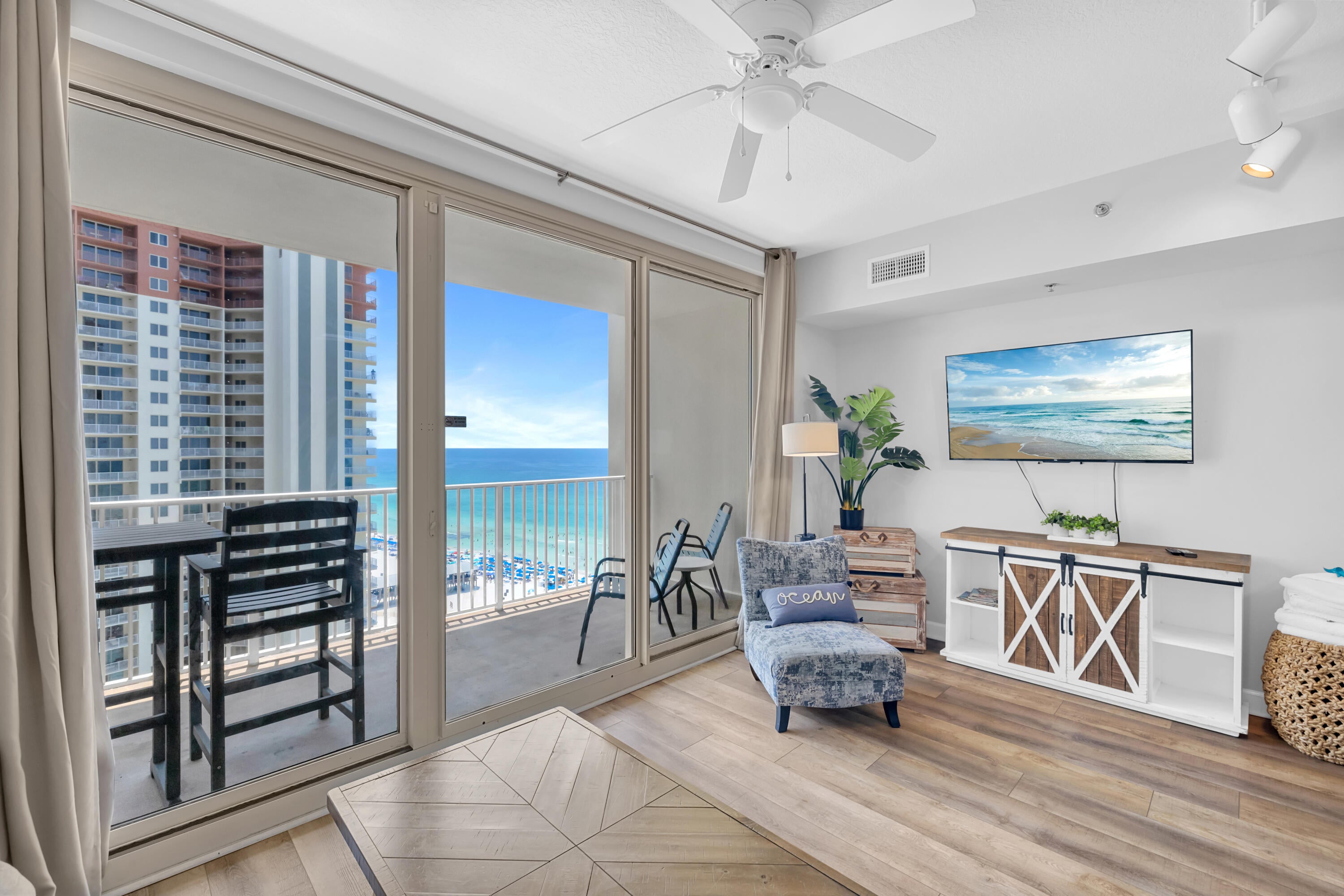 SHORES OF PANAMA - Residential
