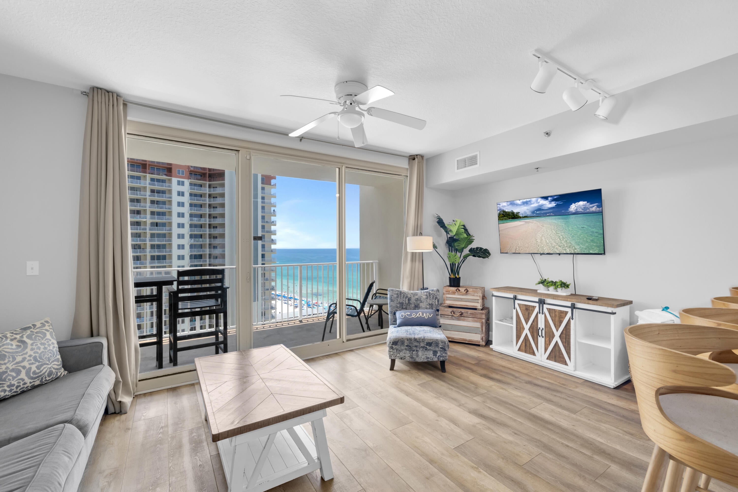 SHORES OF PANAMA - Residential