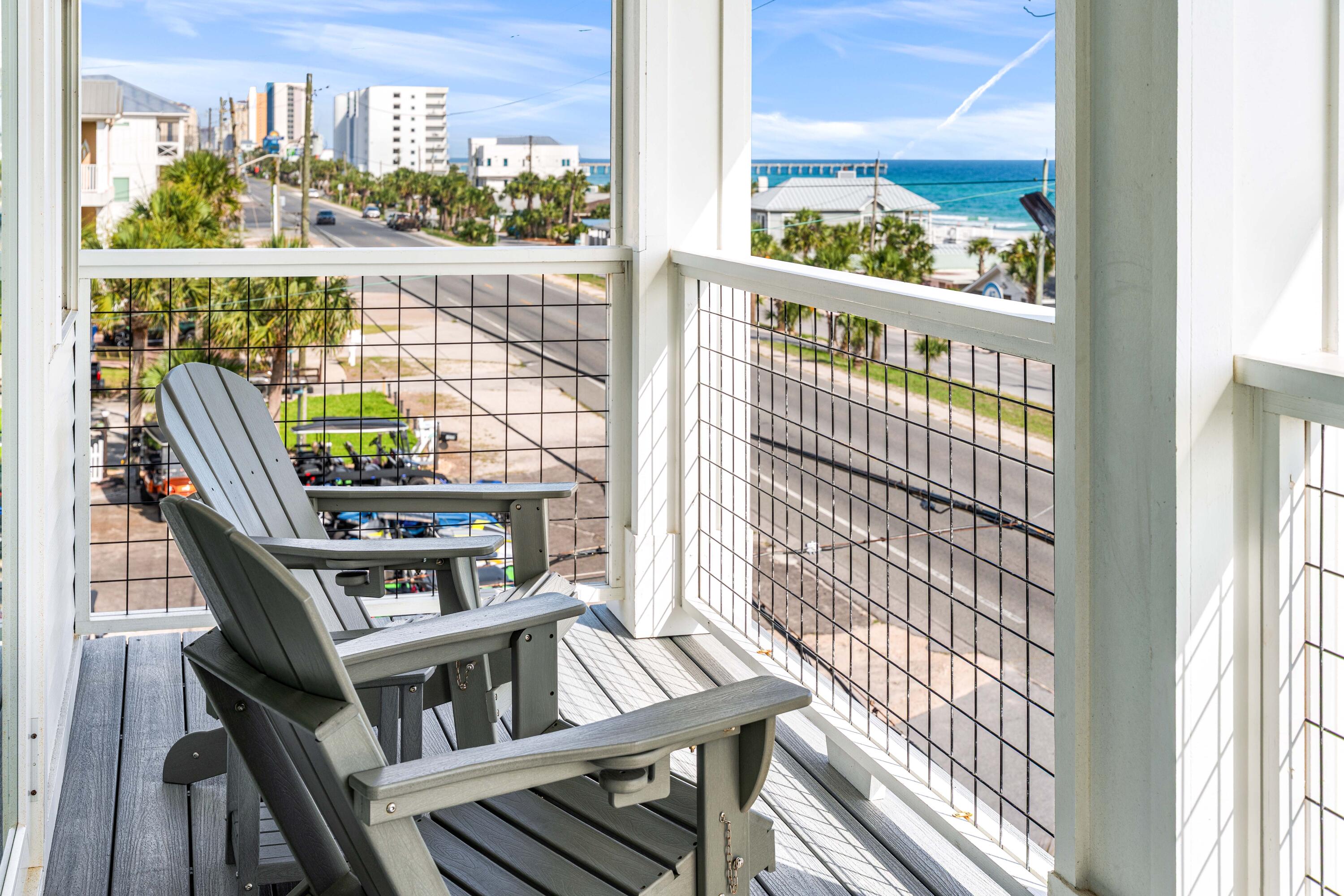 BAHAMA BEACH - Residential