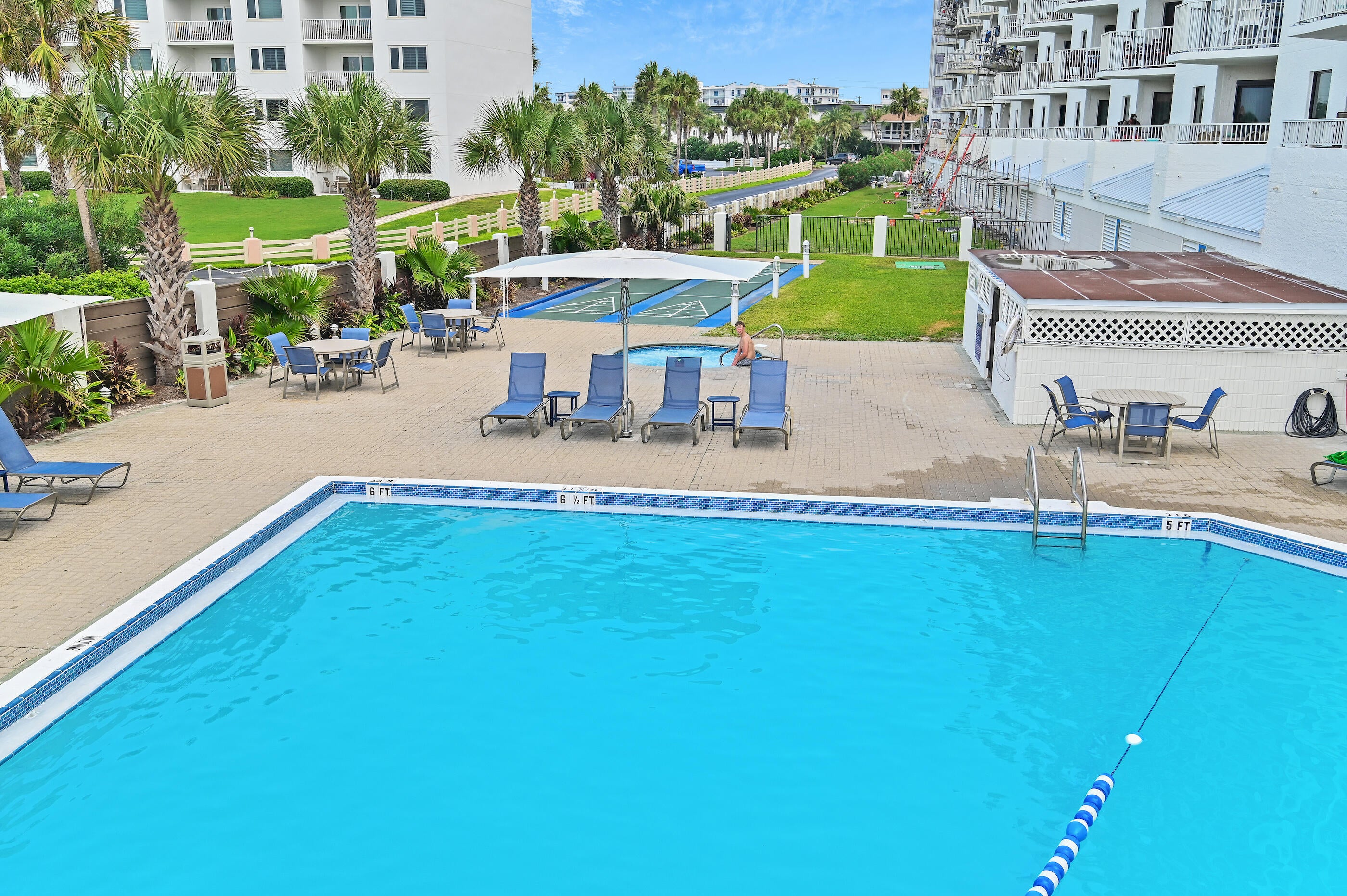 INLET REEF CLUB CONDO - Residential