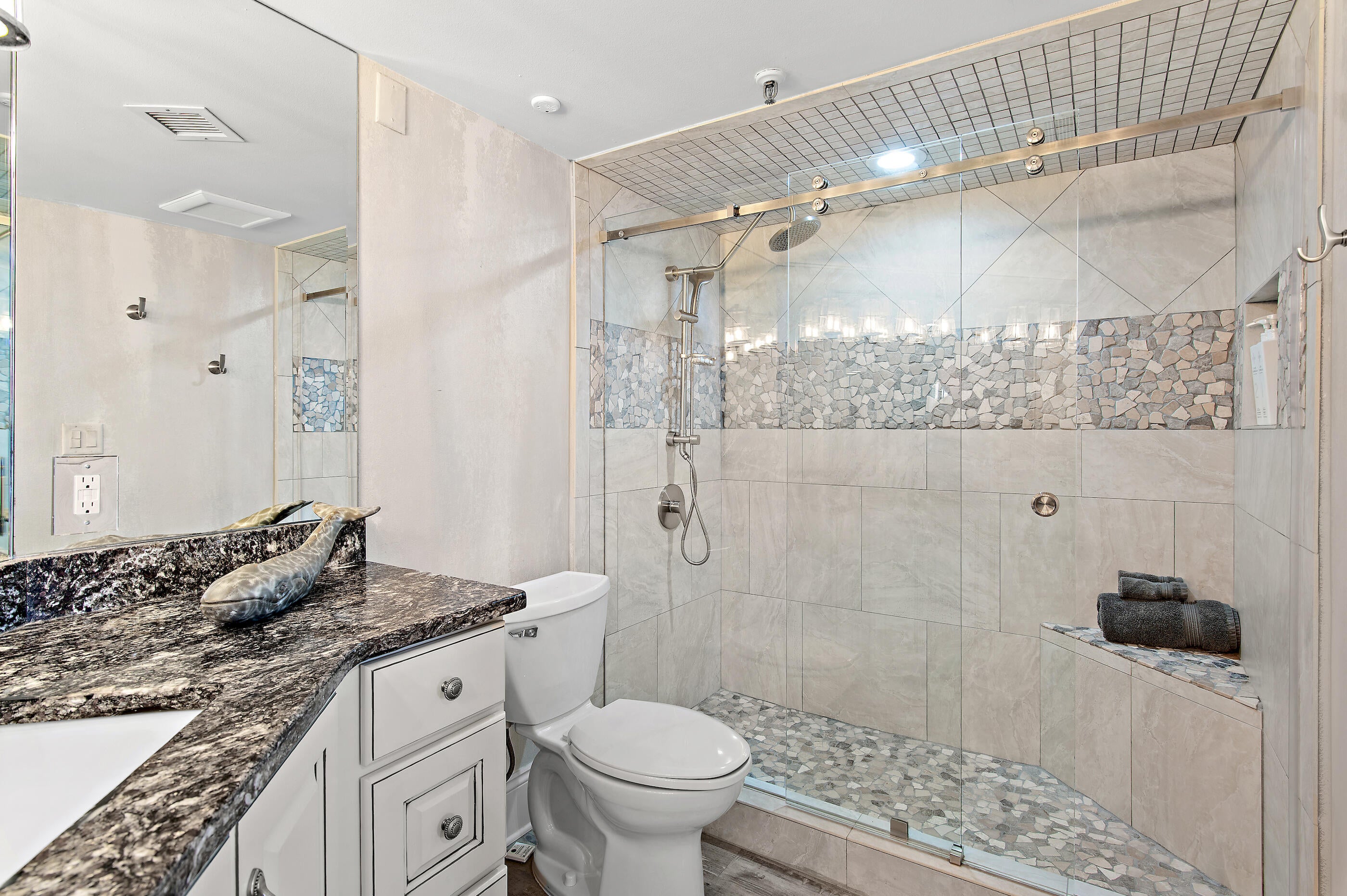 INLET REEF CLUB CONDO - Residential