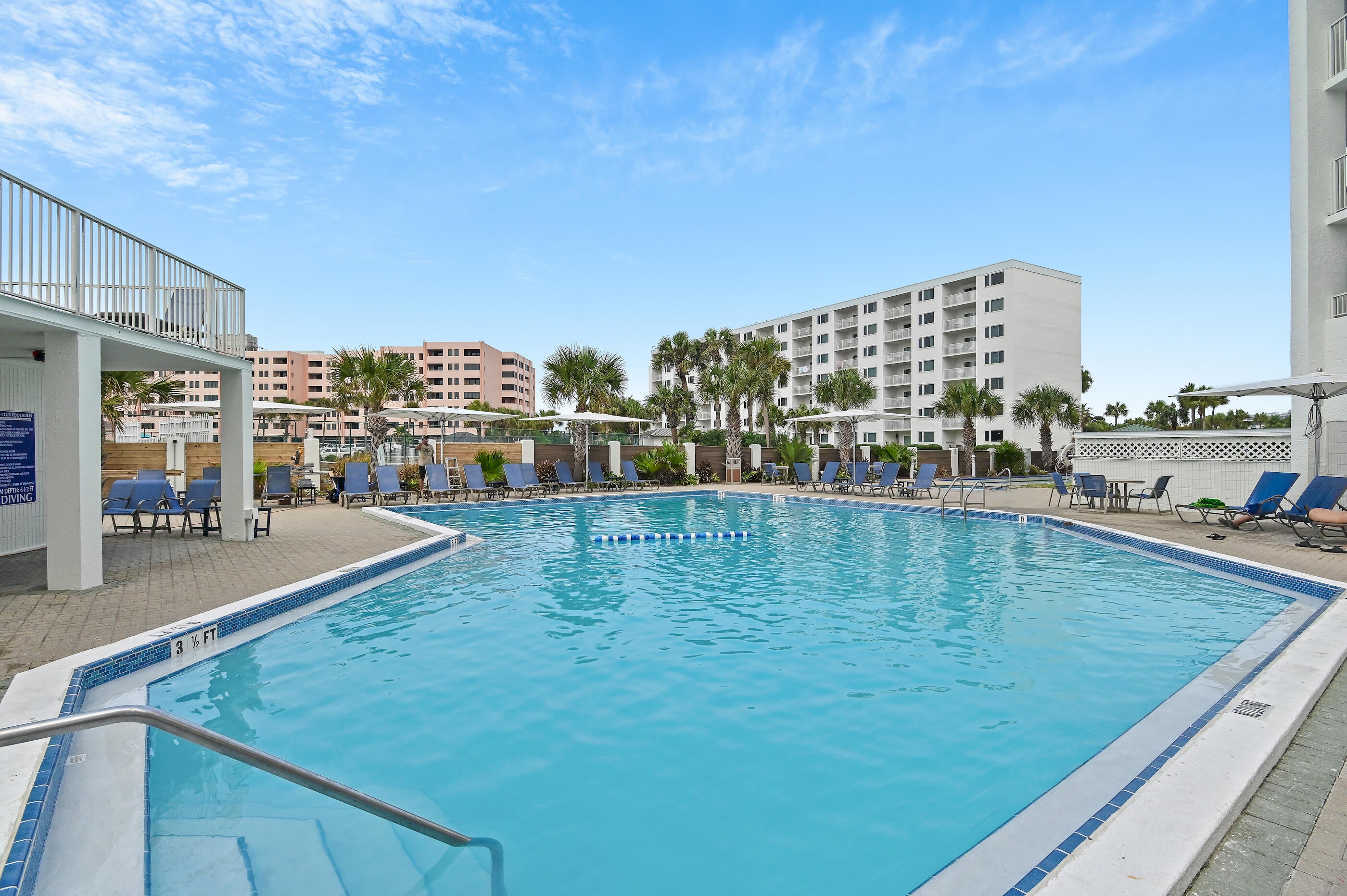 INLET REEF CLUB CONDO - Residential