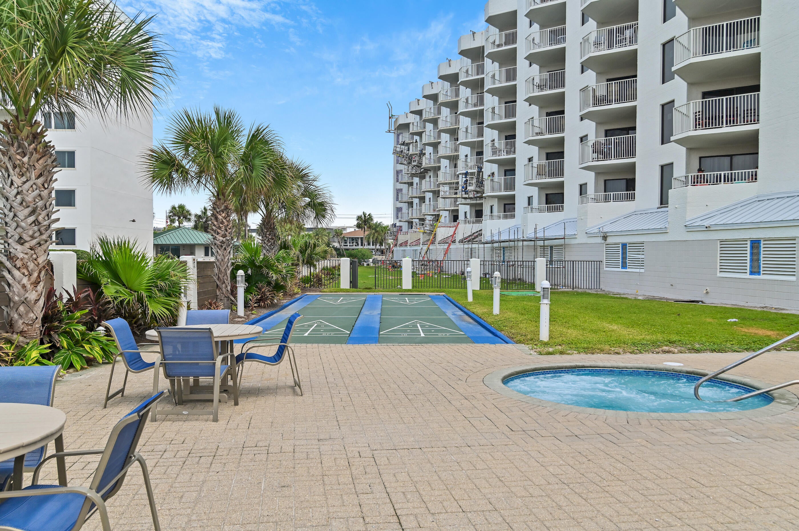 INLET REEF CLUB CONDO - Residential
