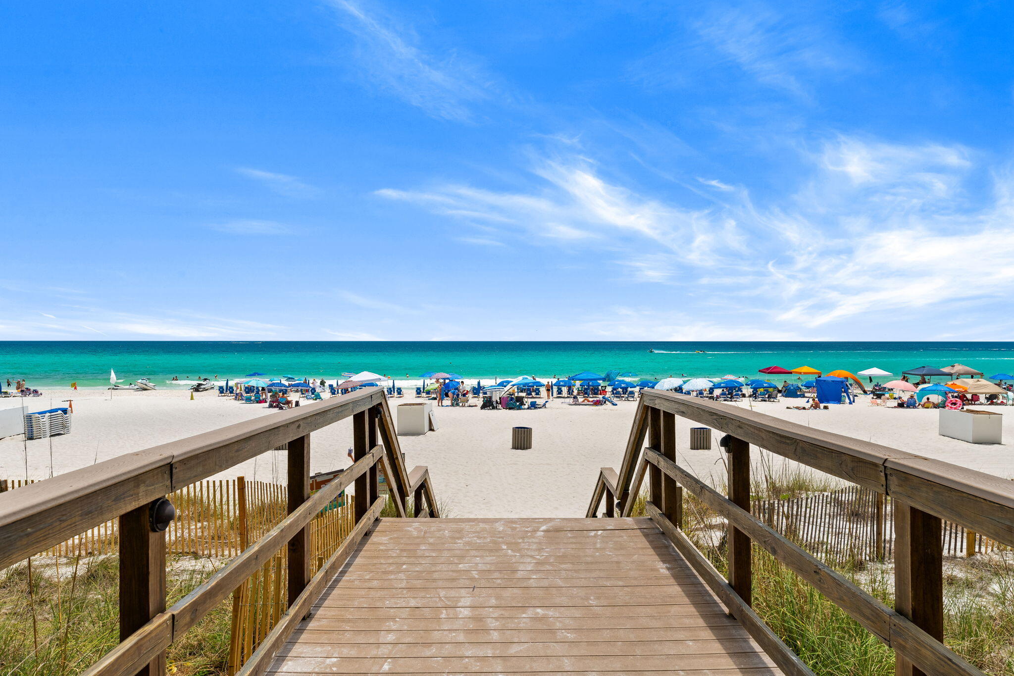 MAJESTIC BEACH TOWERS I - Residential